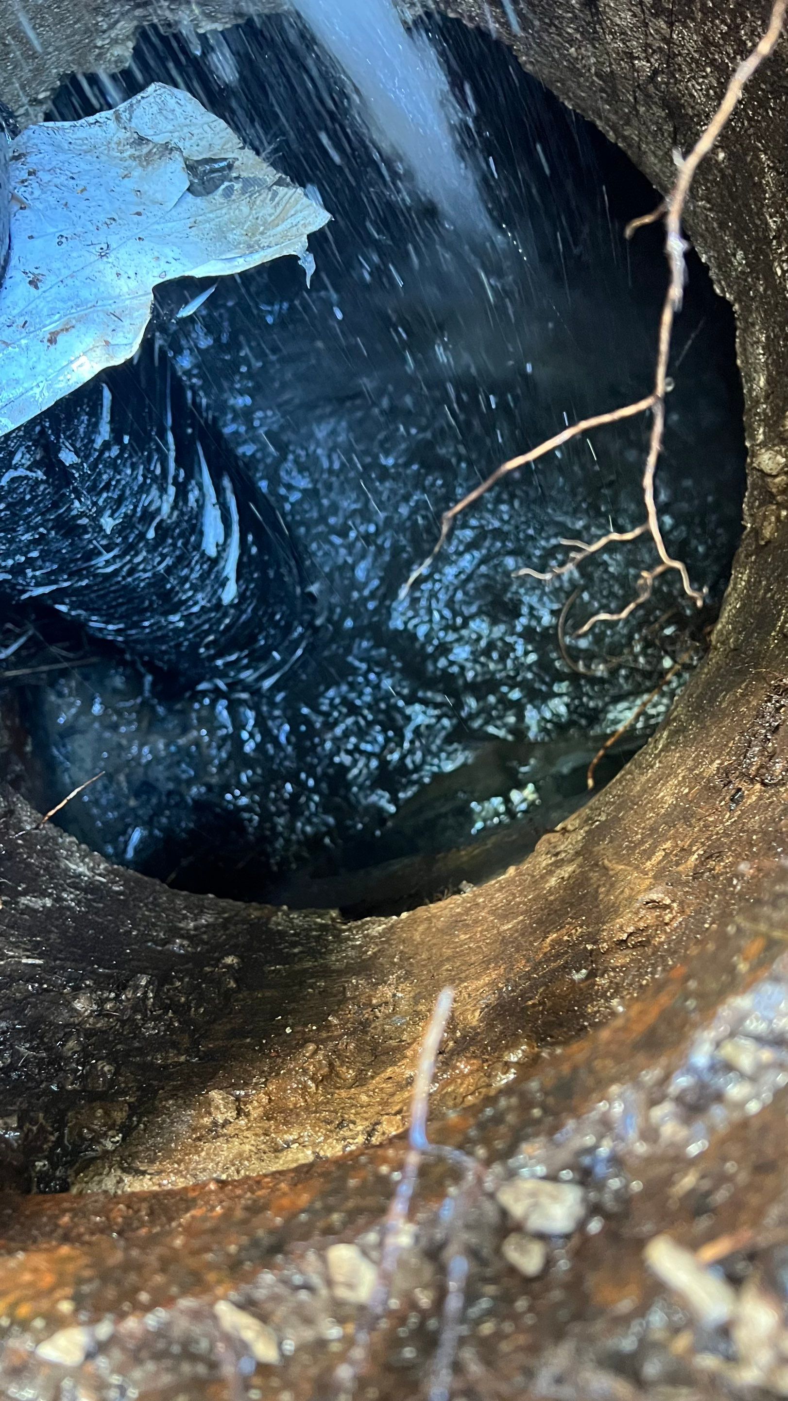Naples Sunbelt Stormwater Catch Basin Cleaning by APS Power & Water
