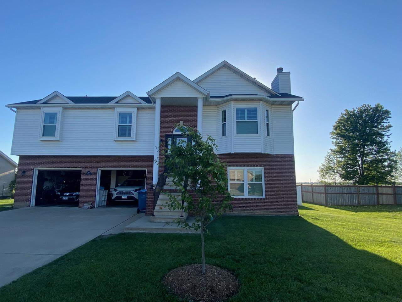 Roof Flashing Repair – Hamel, IL by Legendary Services Company LLC.