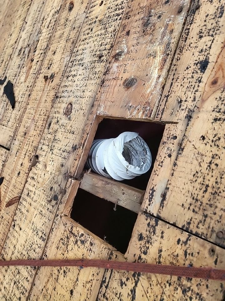 ATLAS PINNACLE COLOR: HEARTHSTONE DRIP EDGE: WHITE by Eagle Eye Roofing