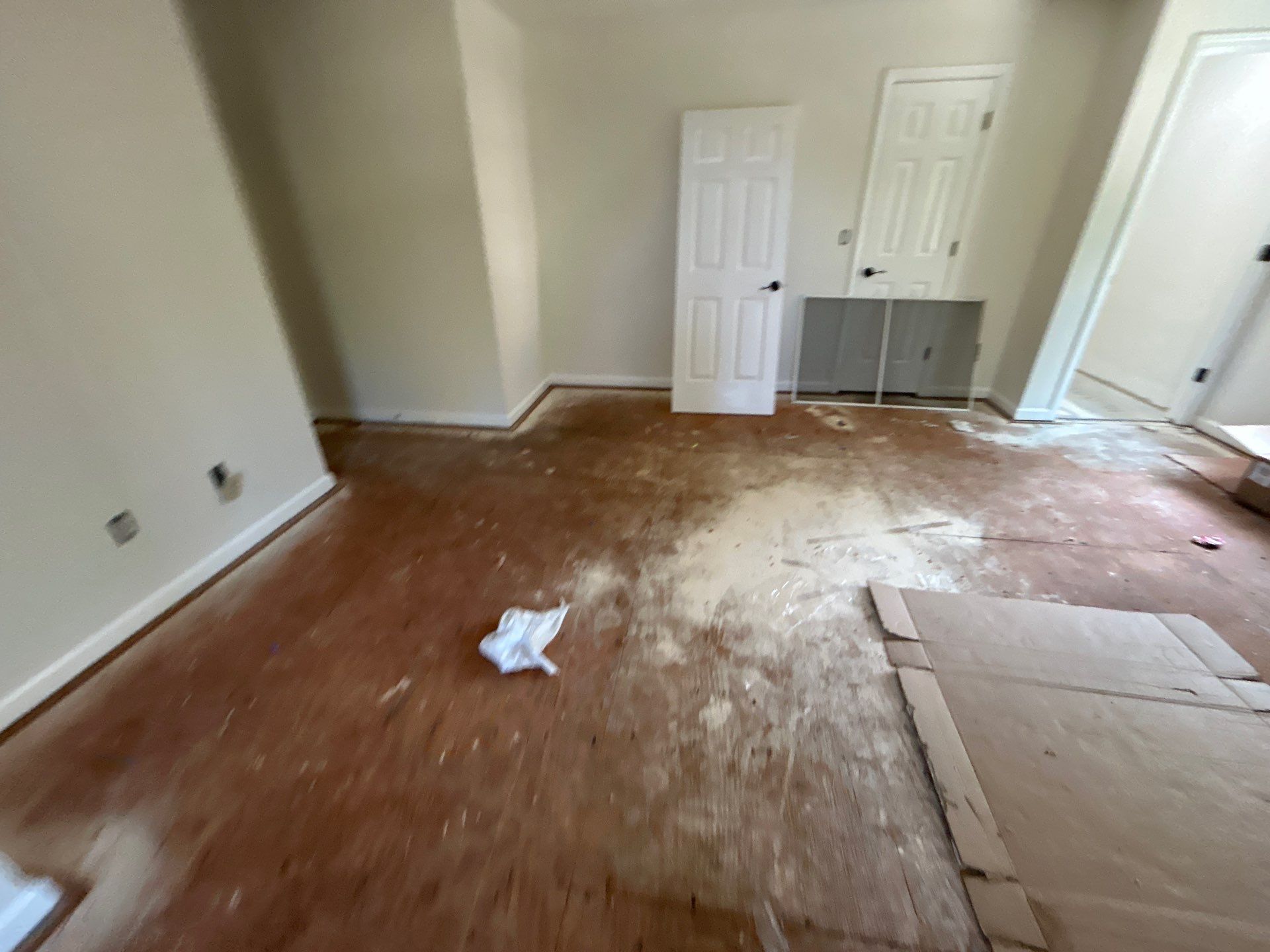 Whole-Home Renovation and Retaining Wall Restoration in Suwanee by RENOMAXIT, LLC