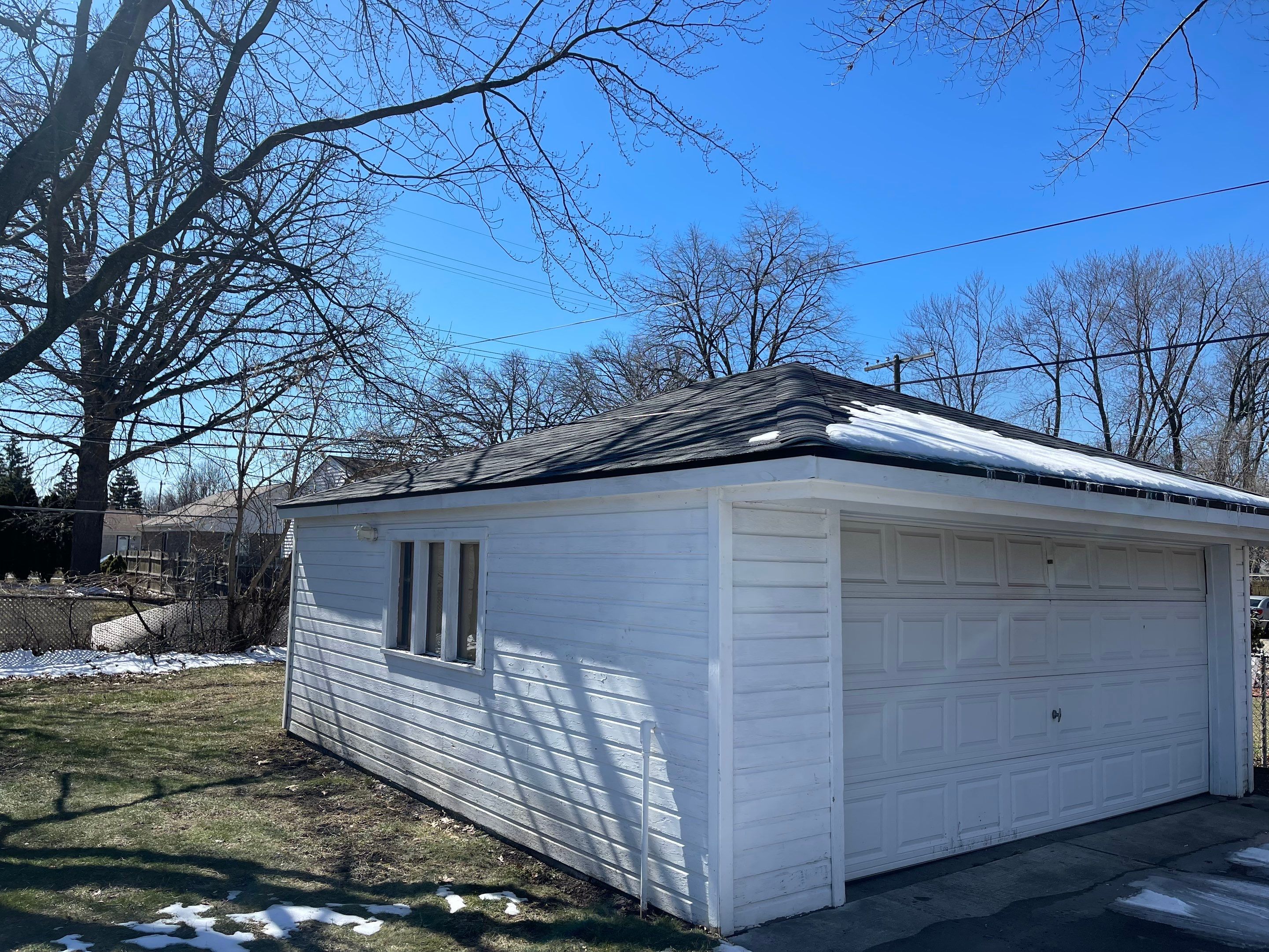 Residential Roofing Installation using IKO Charcoal Grey by JNR Roofing LLC