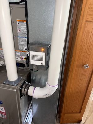 Carrier Performance 96 Furnace & Twin Comfort 14 Air Conditioner Installation – Ingleside, IL | GSHA Services, LTD