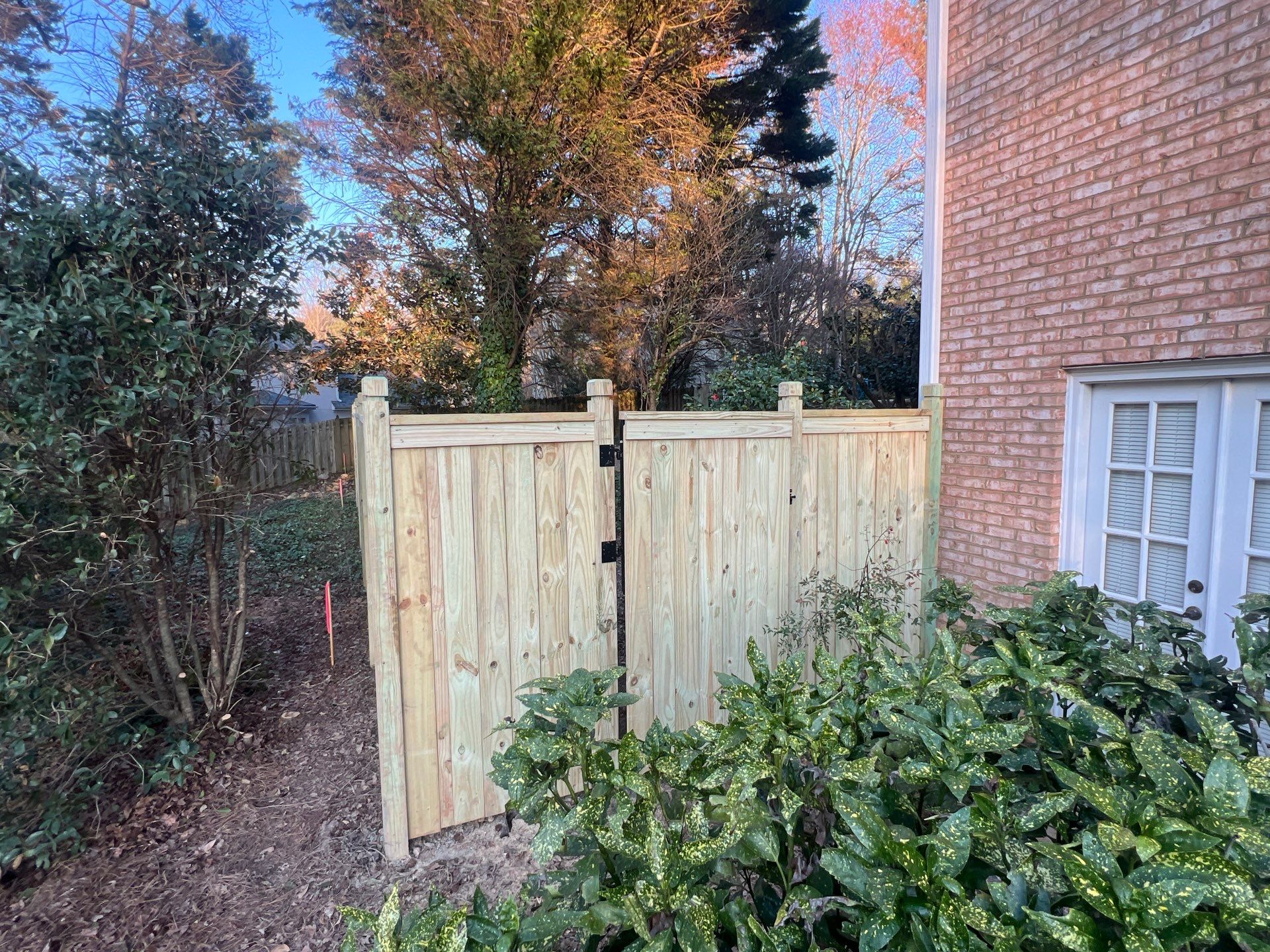 Custom Wooden Privacy Fence and Gate Installation in Atlanta by Swift Home Renovations