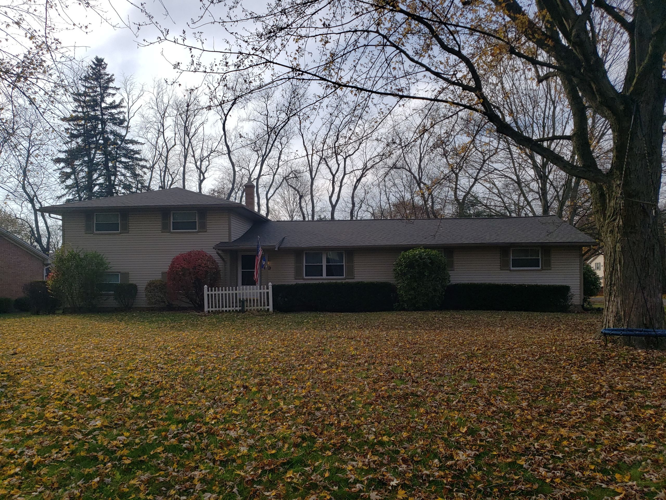 ATLAS PINNACLE COLOR: PRISTINE SCOTCHGARD WEATHERED DRIP EDGE: MUSKET BROWN by Eagle Eye Roofing