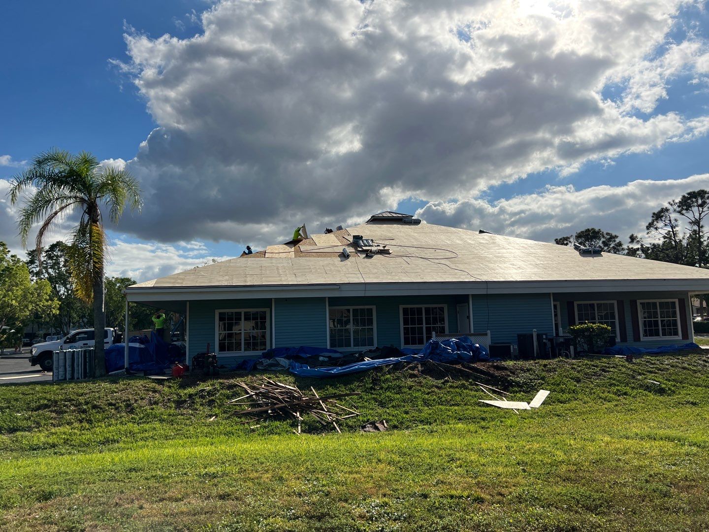 Commercial Standing Seam Metal Replacement in Fort Myers, FL by International Roofing
