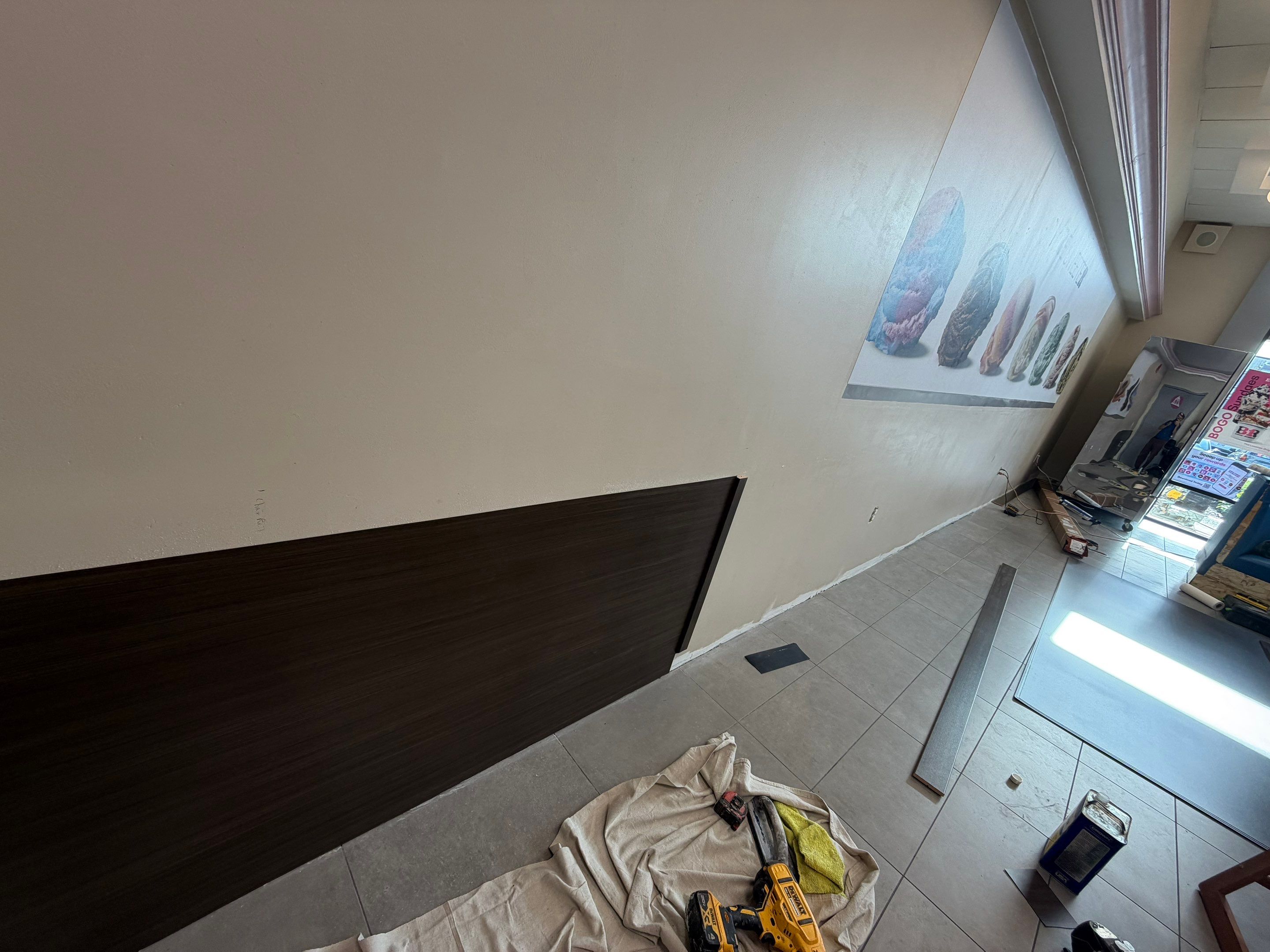 Wainscoting by Handyman State LLC