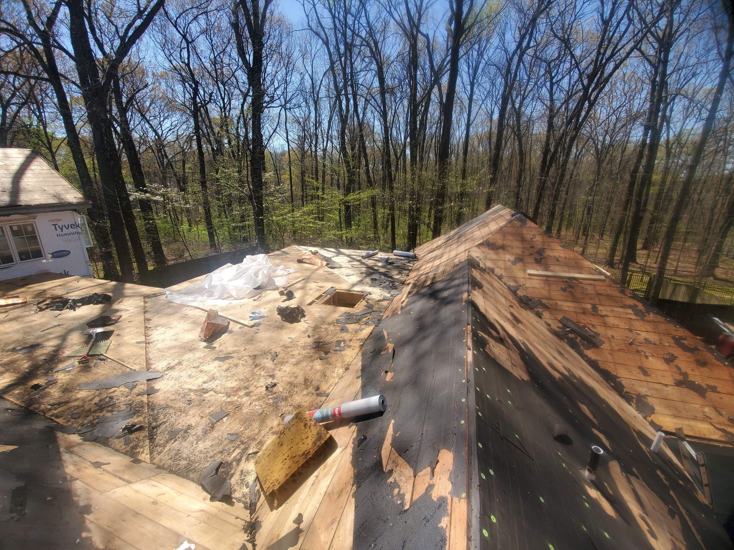 Residential Roof Replacement and Flat Roof Membrane in Memphis by Revival Roofing Services