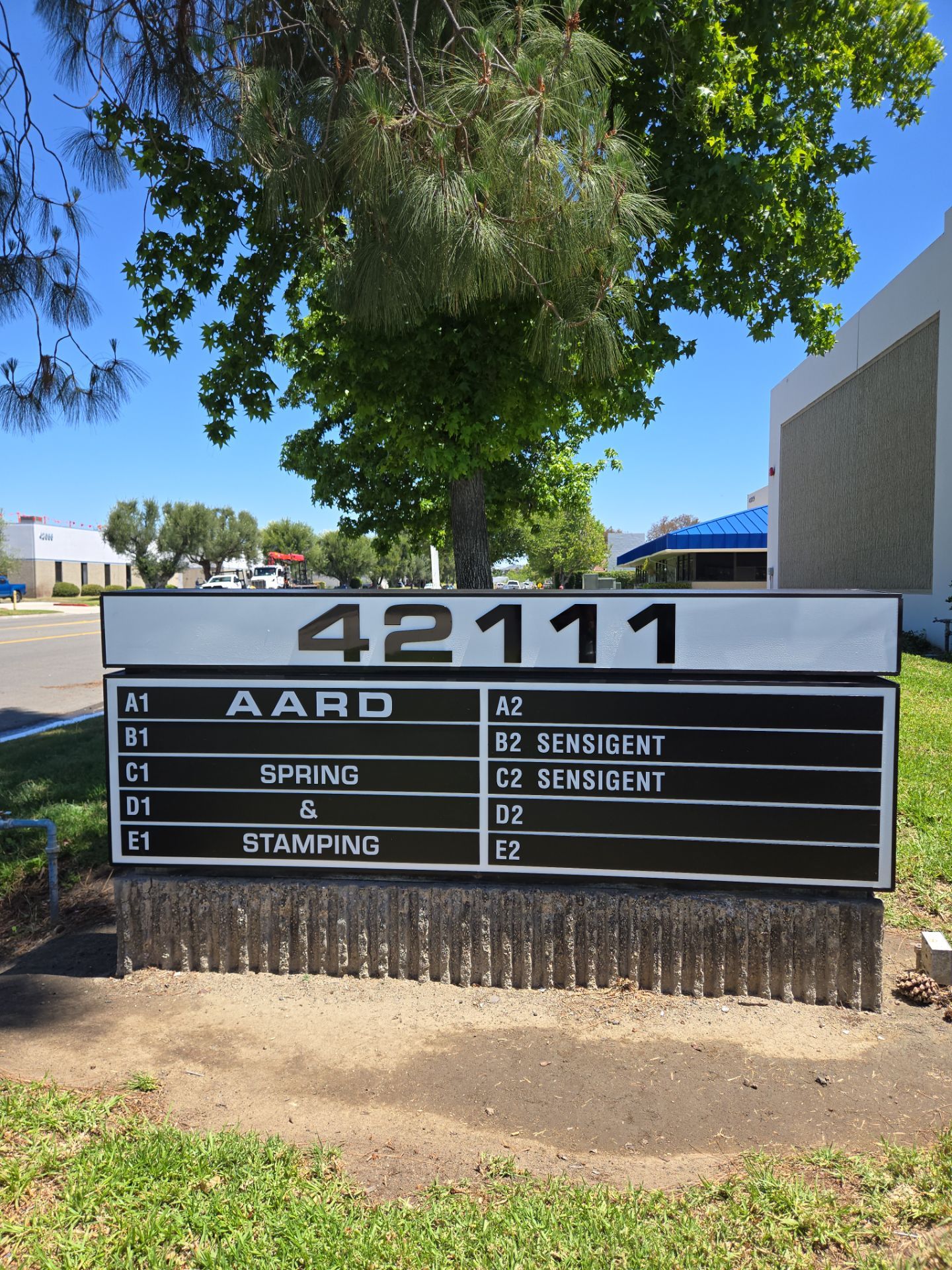 Madronas Monument Update by Signarama Temecula