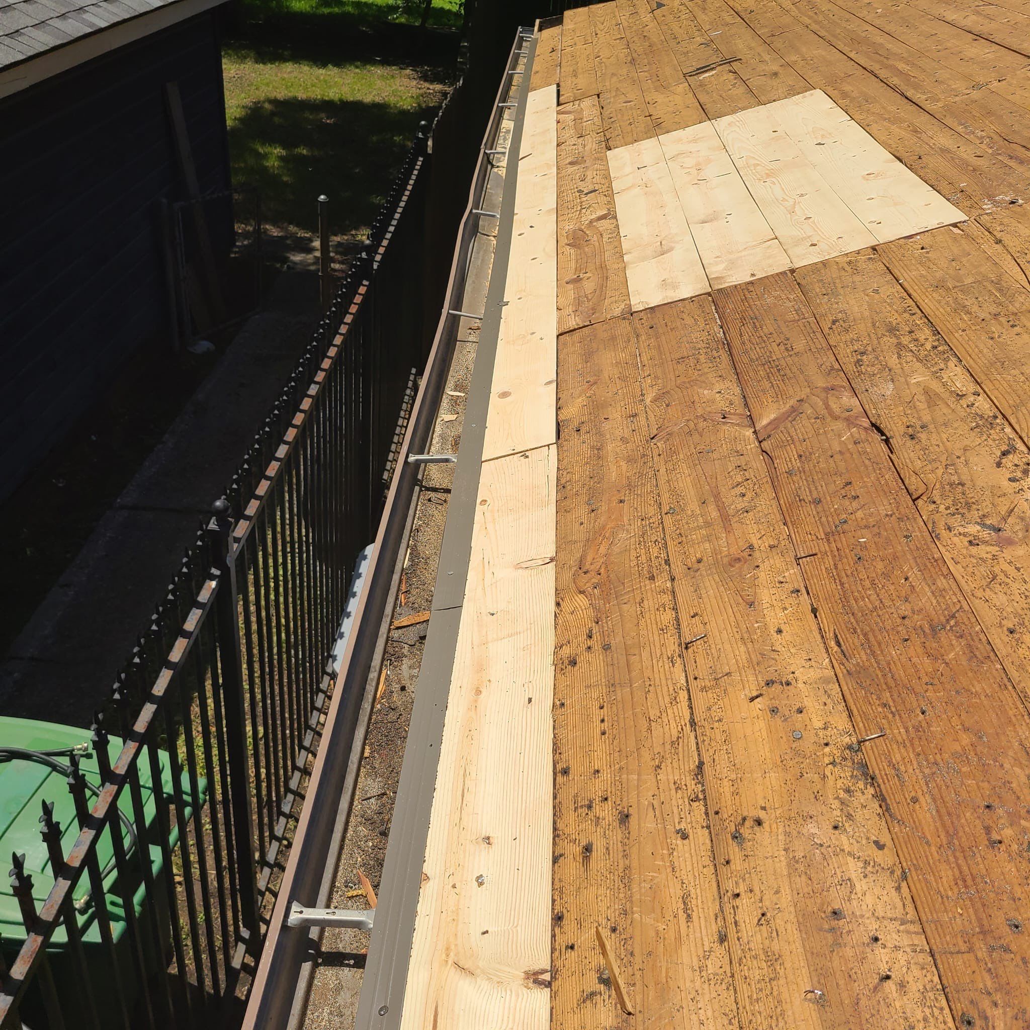 Roof Replacement Houston by Roof Repair Company