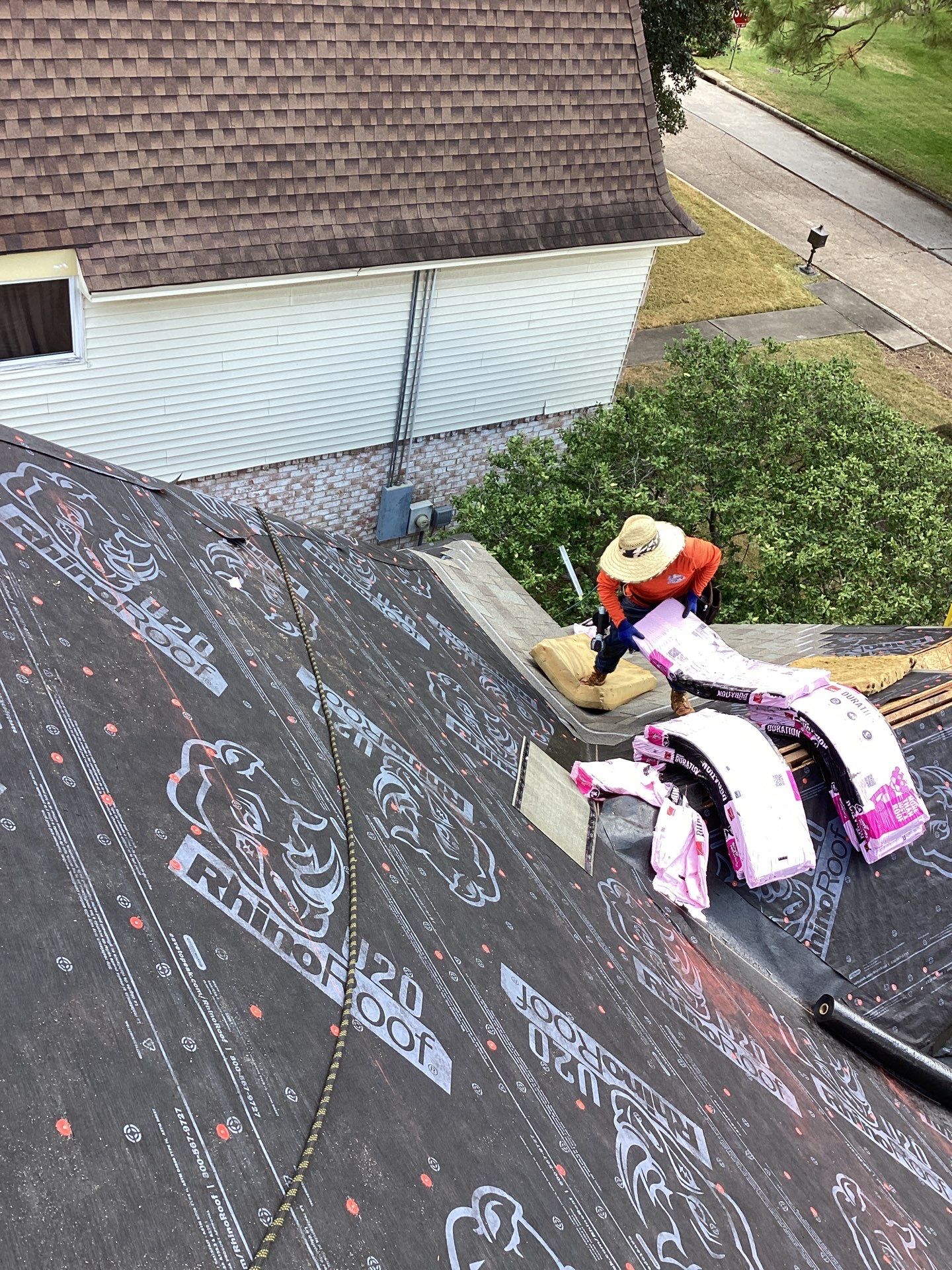 Roof Replacement by Roof Repair Company