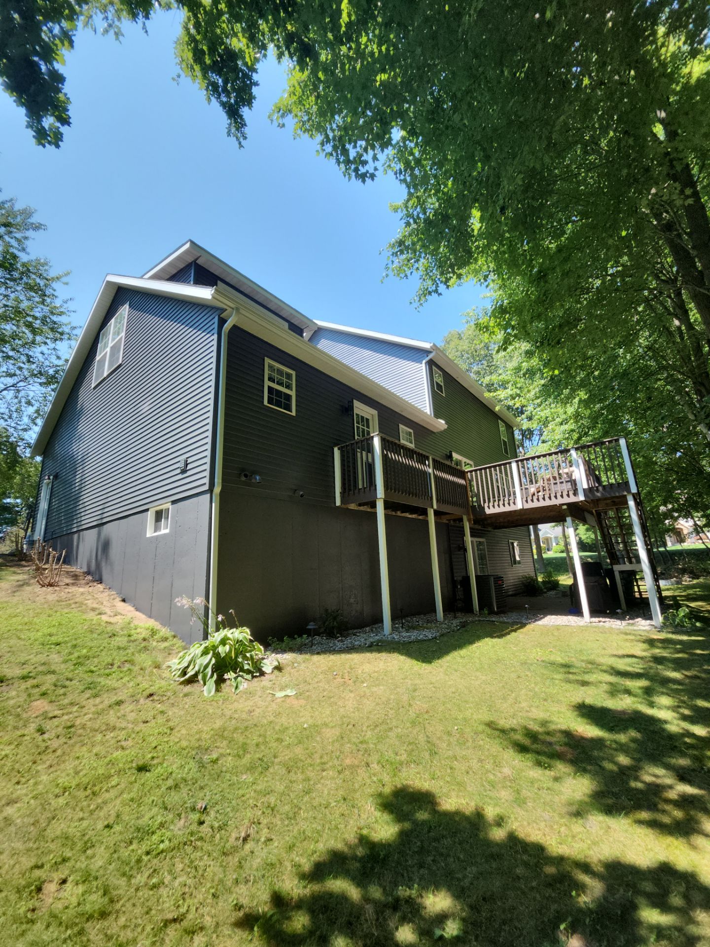 Exterior home painting. by Gordon Painting