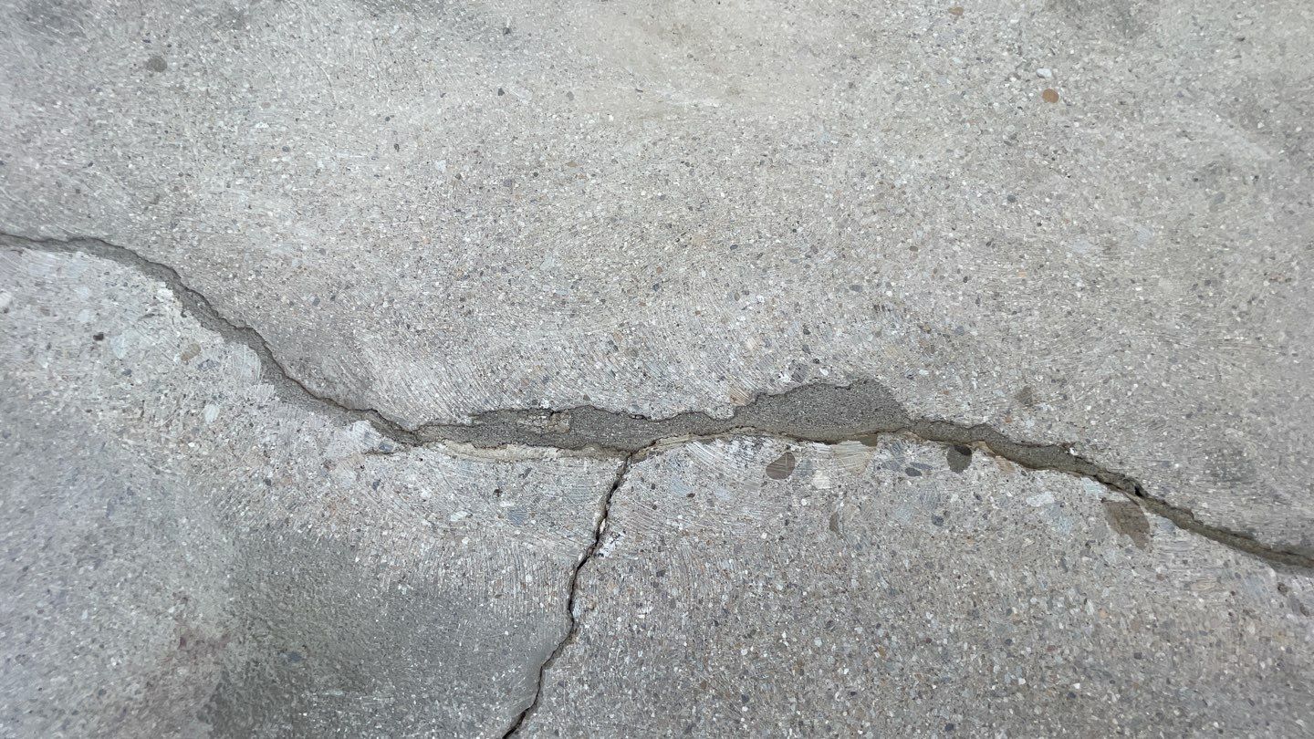 Patio Transformation using Echo 1/4" Chip by Croc Coatings, LLC