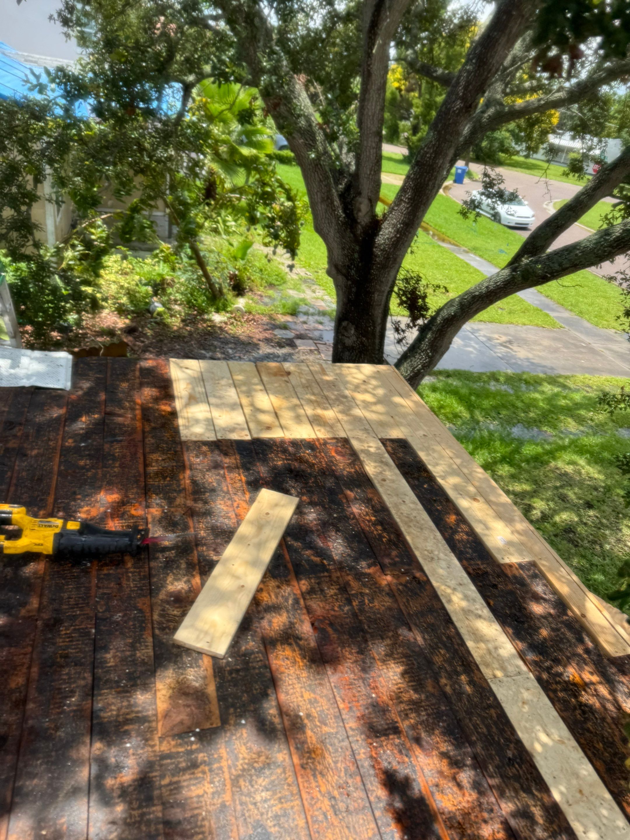 Project in St. Petersburg 33702 by Mitchell Roofing Company LLC 