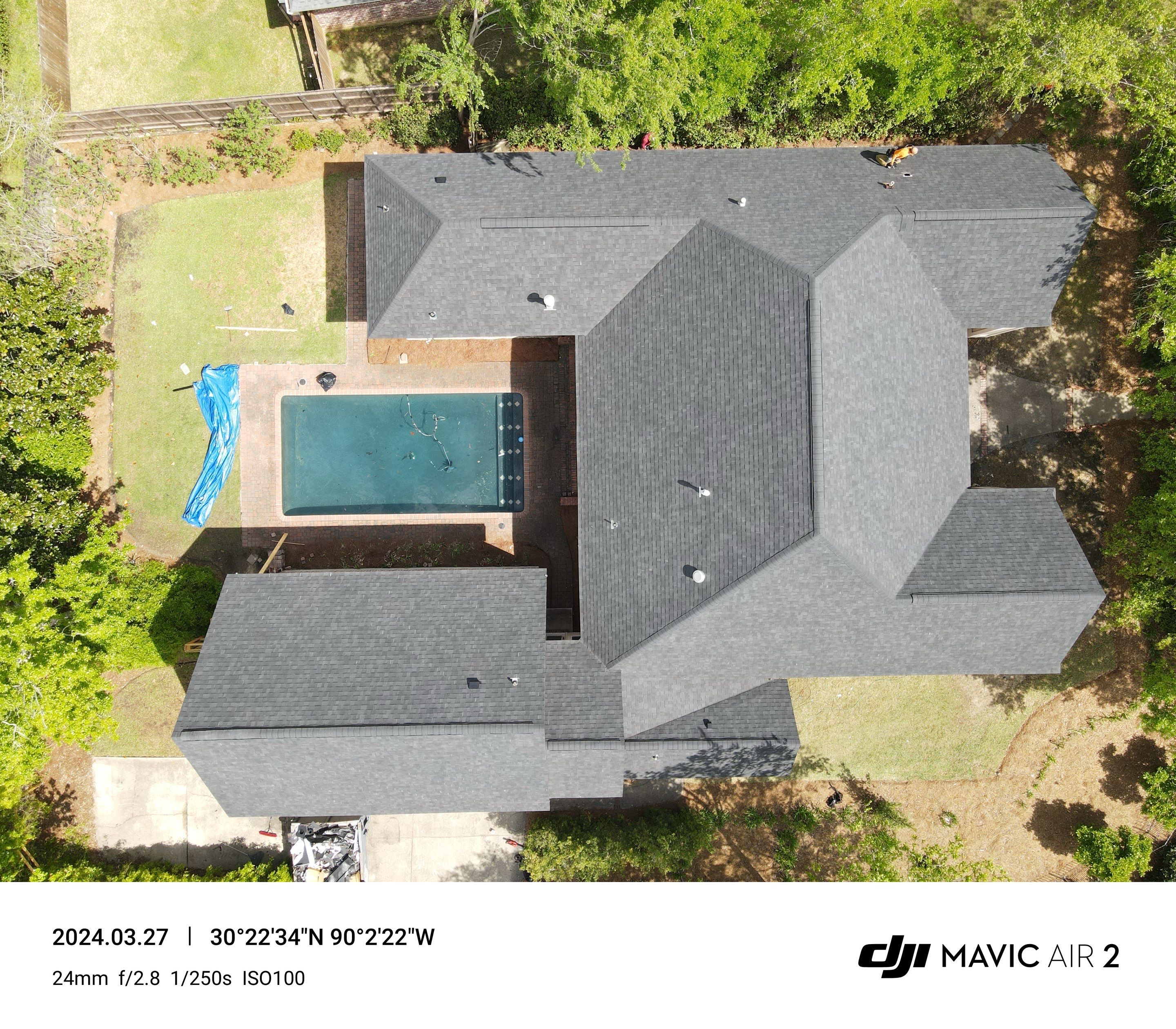 IBHS Fortified Residential Roofing Installation using Owens Corning TruDefinition Duration Onyx Black Laminated Architectural Roof Shingles by Bergens Roofing