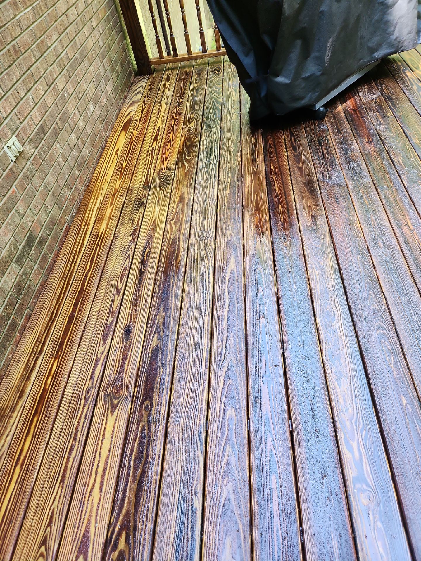 Deck using Wood Sealant by DuraSeal