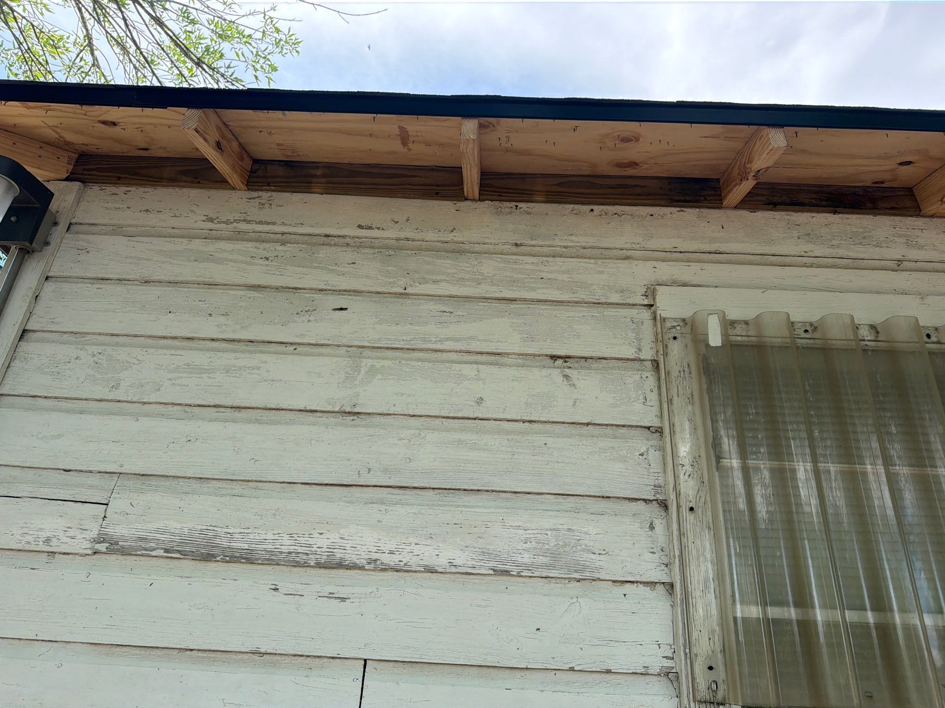 Major Roof Repairs in Taft Texas by Bayfront Roofing and Construction