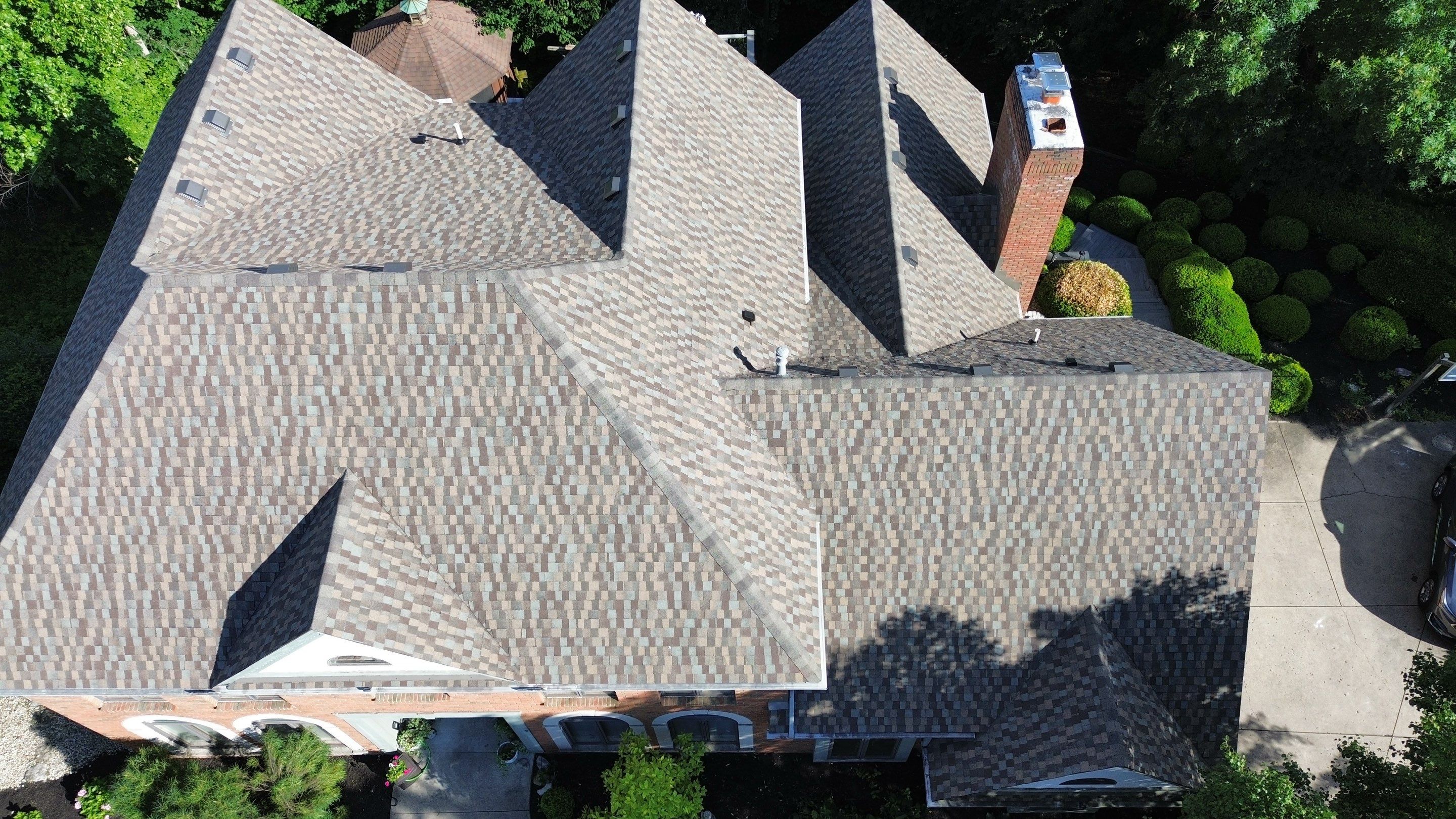 Residential Roofing Installation using Timberline HDZ Shingles - Cedar Falls by RoofX 