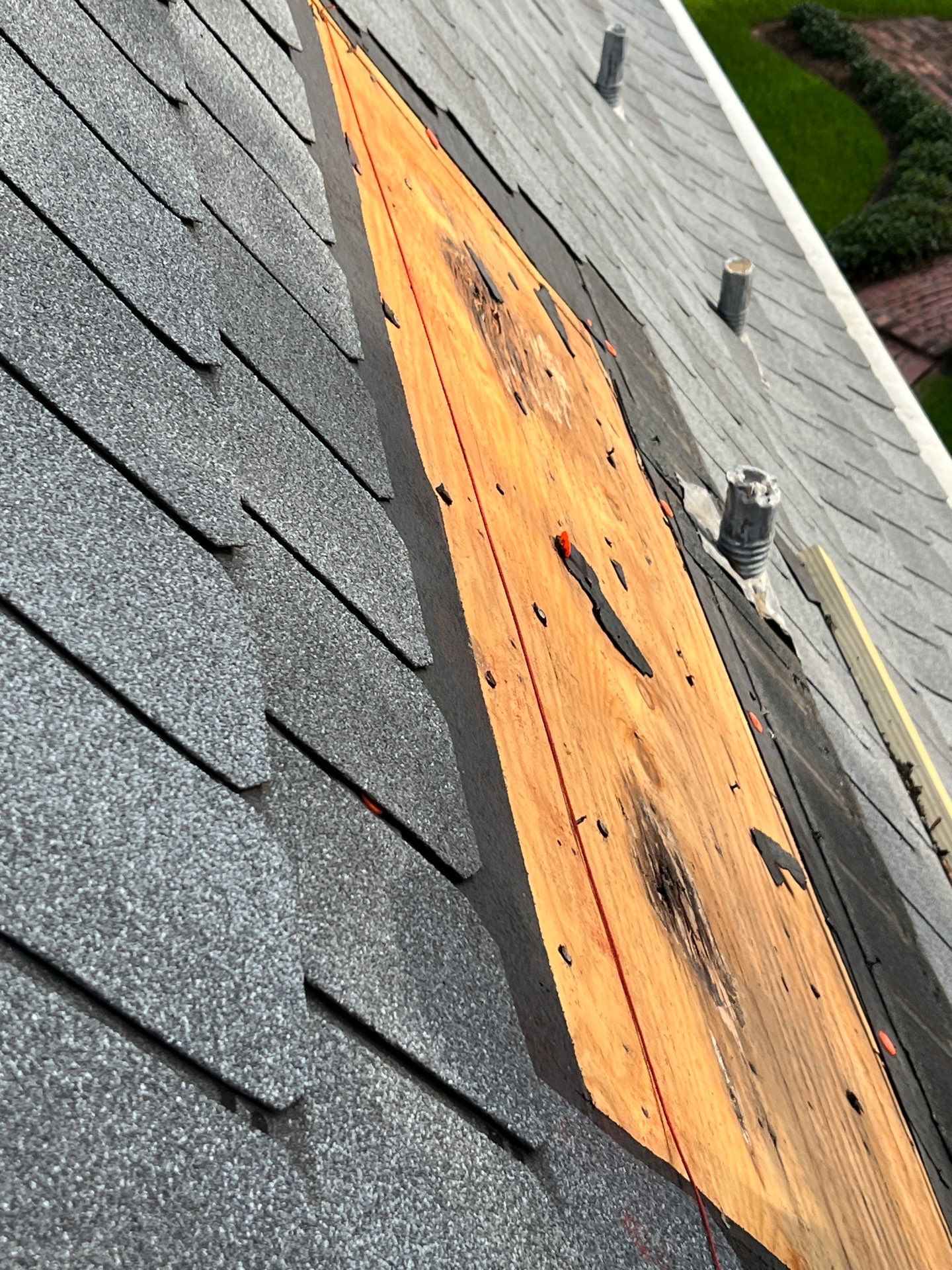 Residential Roofing Repair using Owen's Corning Duration (Lifetime) Shingles by Roof Repair Company