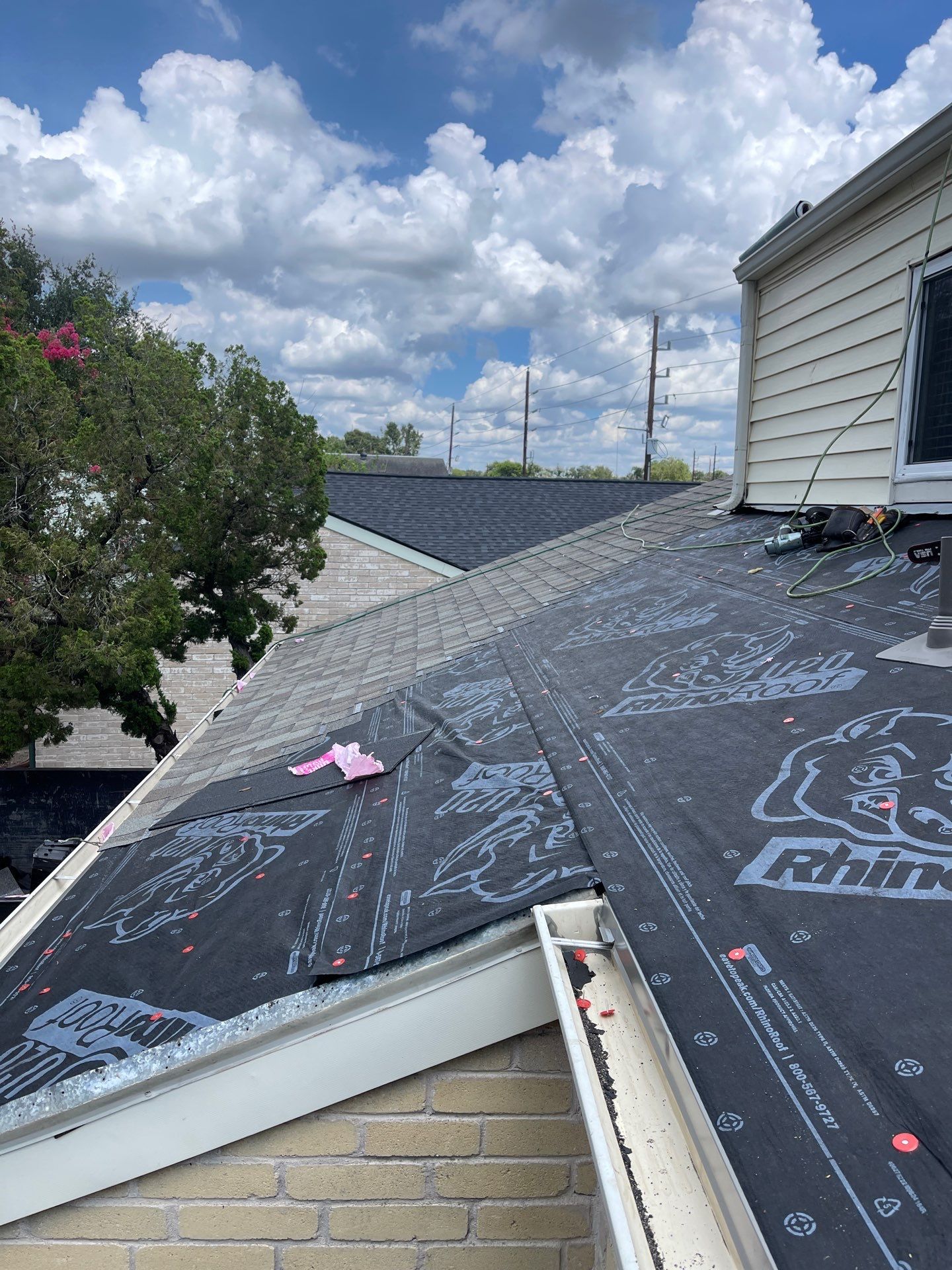 Residential Roofing Installation using Owen's Corning Duration (Lifetime) Shingles by Roof Repair Company