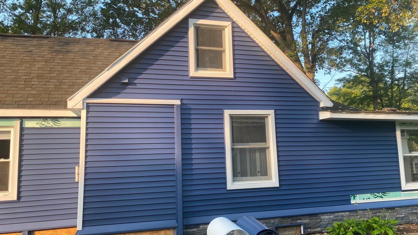 Siding Replacement using Certainteed Restoration Classic D4 by 180 Contractors