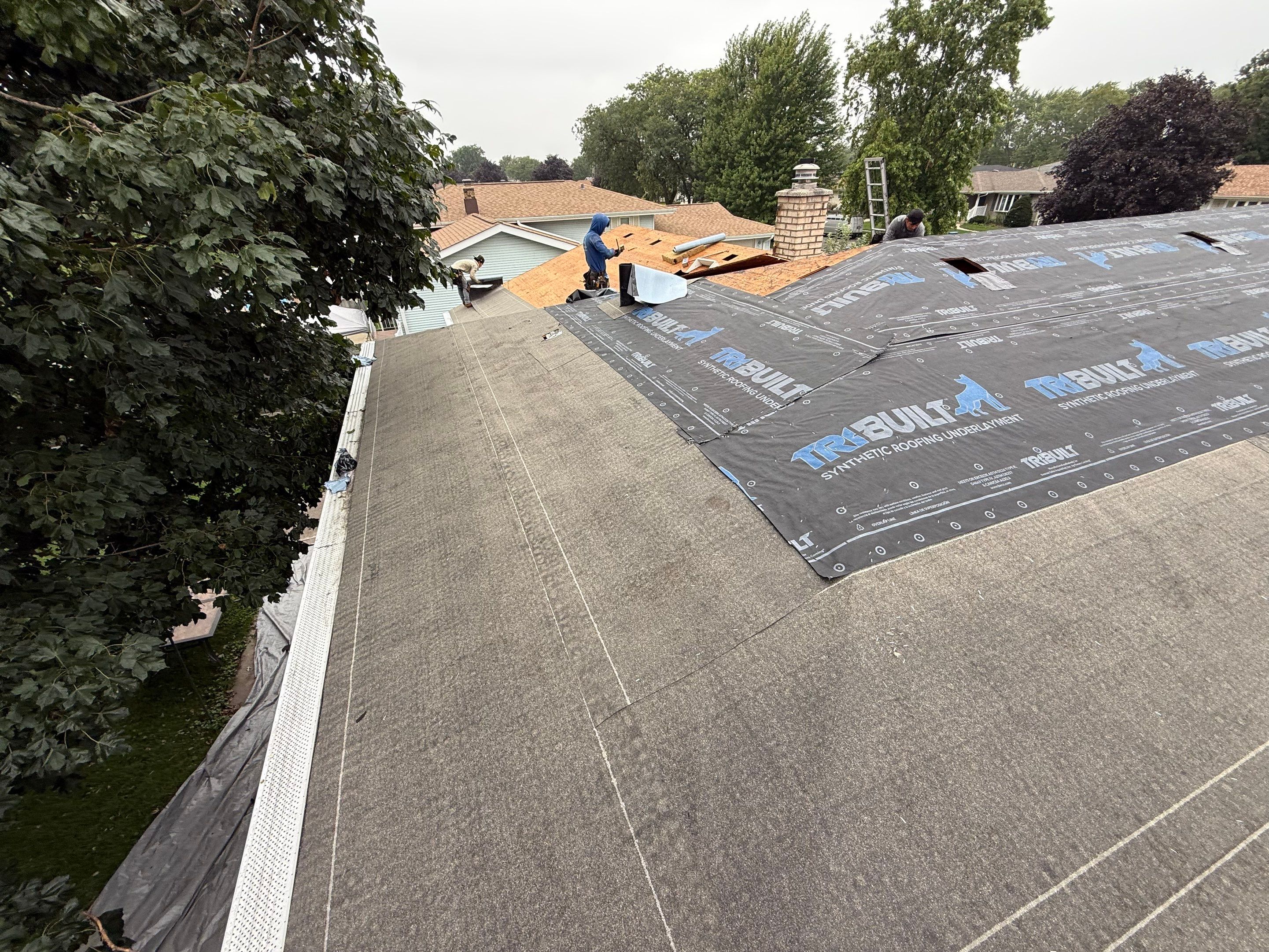 Roofing & gutters by Optimal Home Improvement 