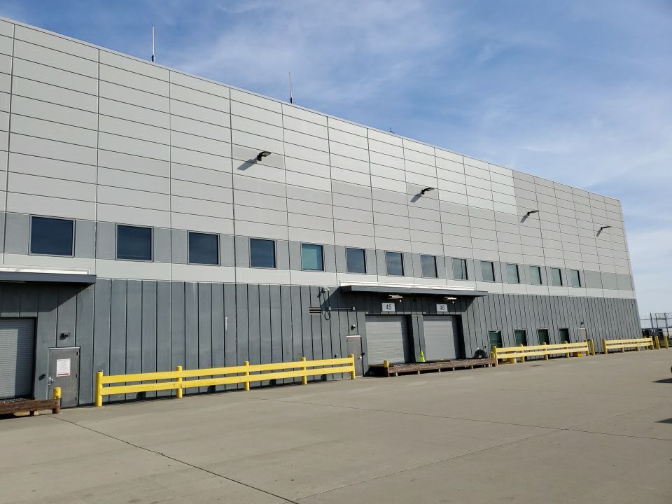 Tilt-up Precast Exterior Warehouse Painting by Paint Platoon USA
