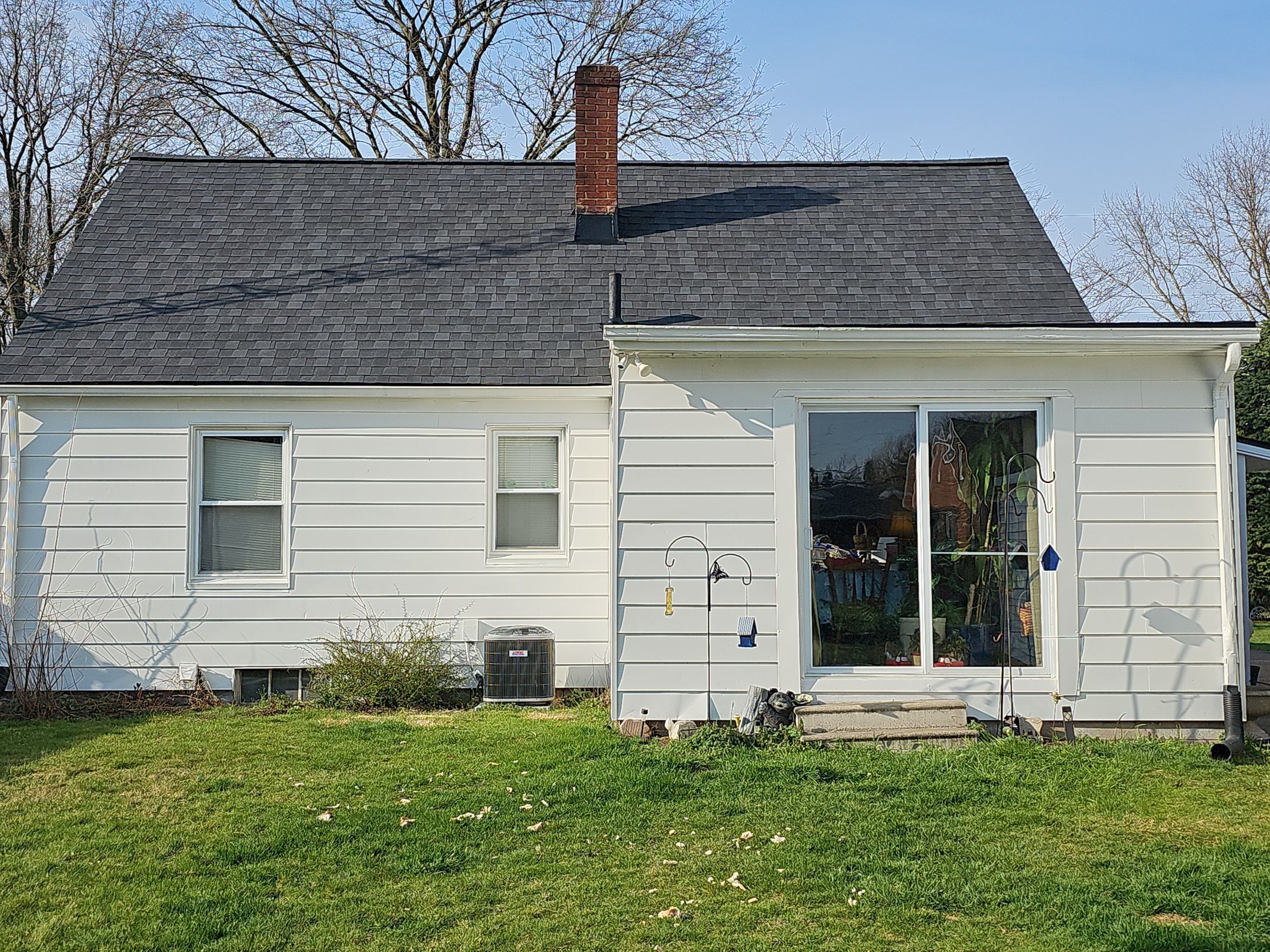 ATLAS PINNACLE COLOR: BLACK SHADOW, DRIP EDGE: BLACK by Eagle Eye Roofing