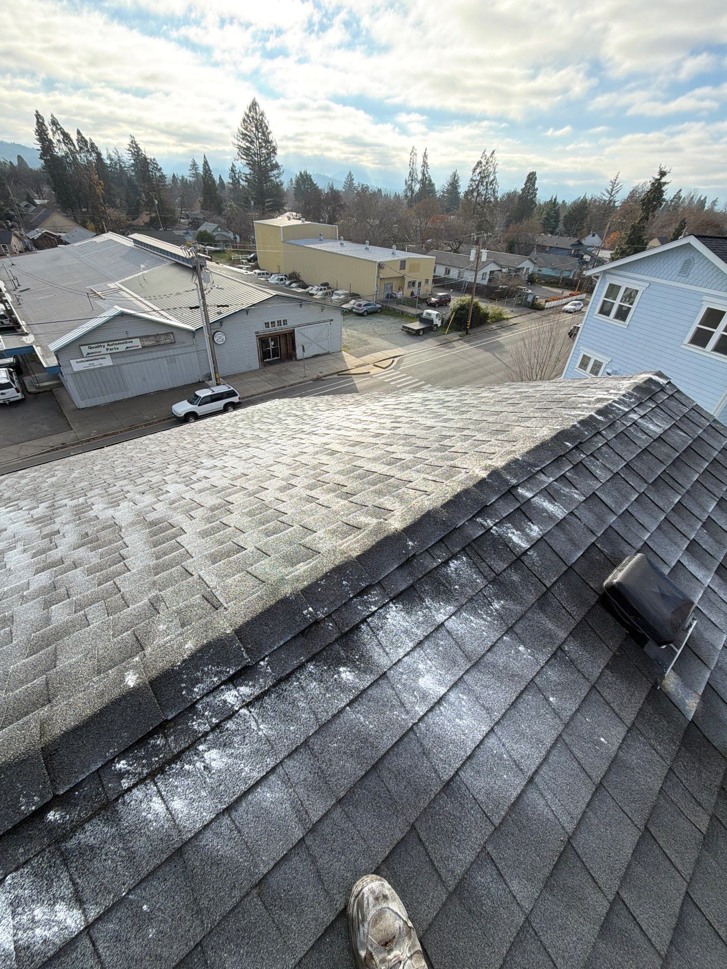 Project in Grants Pass by Roof Maxx of Grants Pass