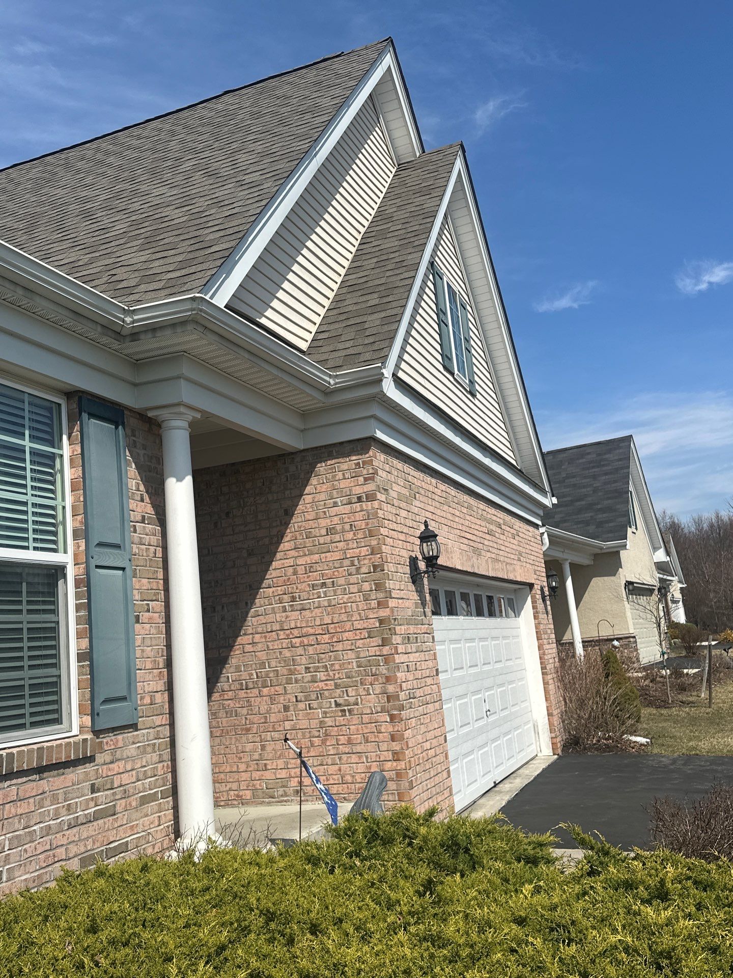 New Roof in Middletown NY by roberts roofing
