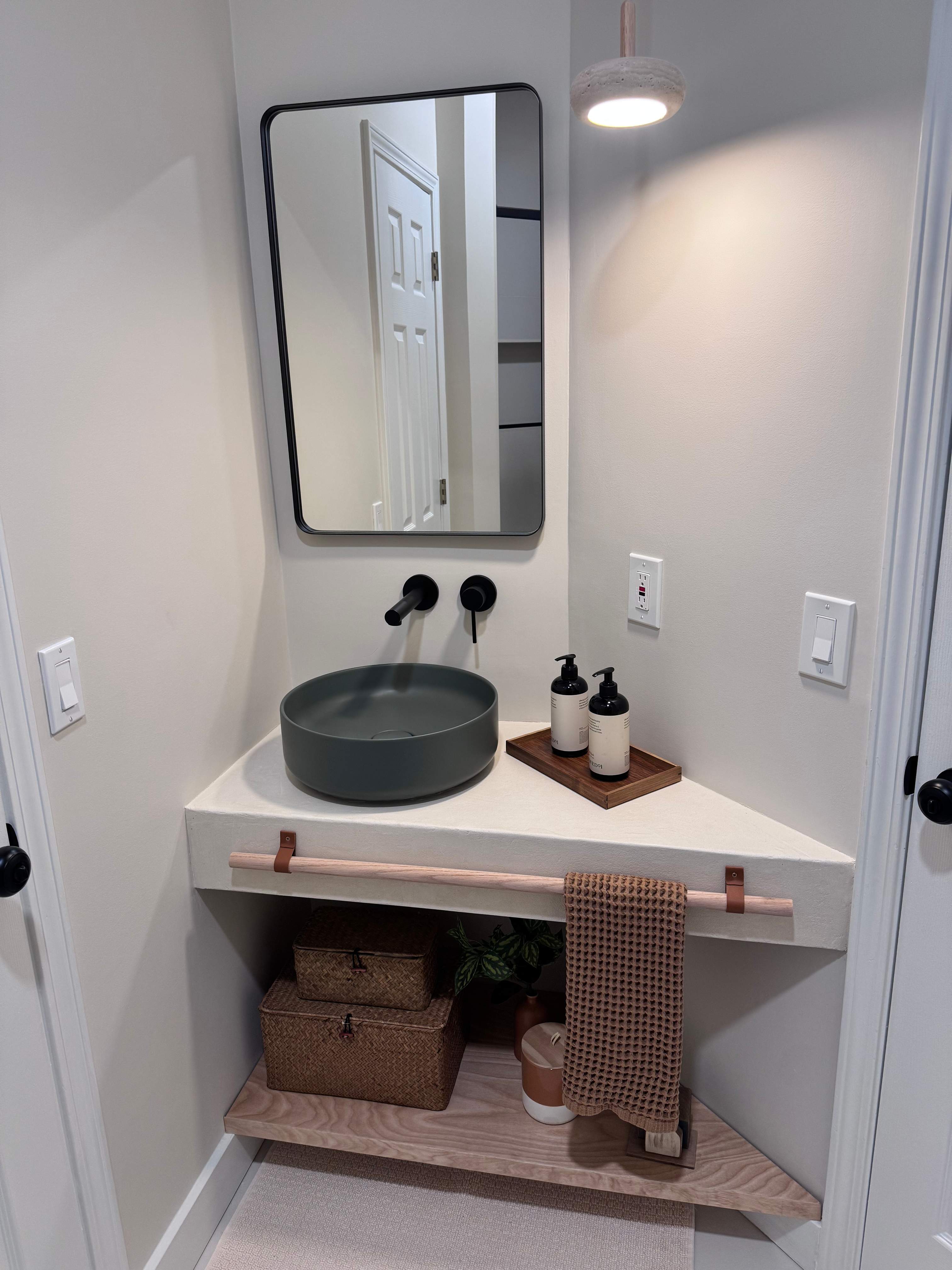 Hall bathroom renovation by Prudencio