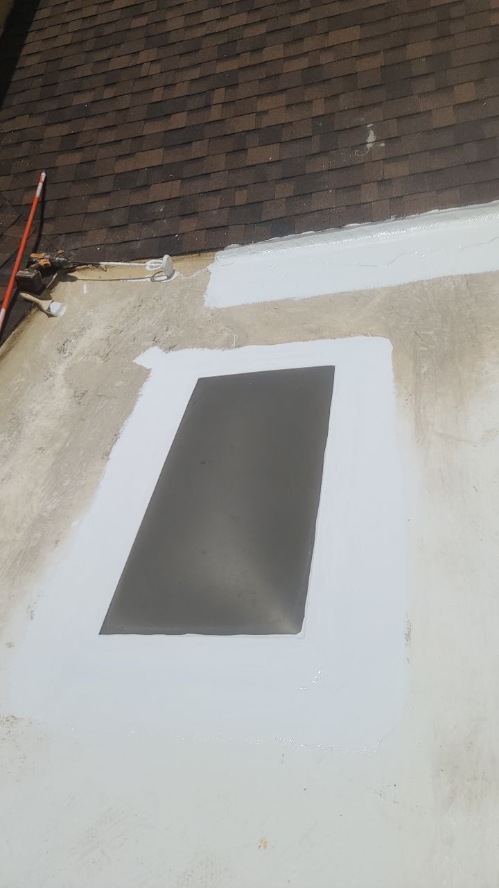 Architectural Shingle Roof Replacement and Skylight Installation in Boca Raton by Aastro Roofing