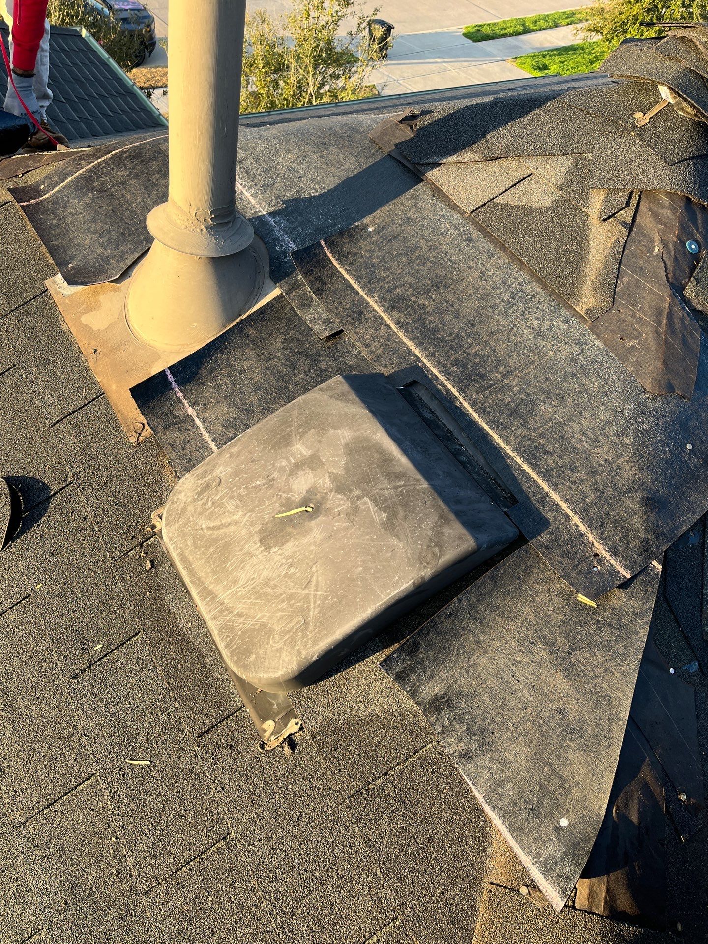 Residential Roofing Repair using Owen's Corning Duration (Lifetime) Shingles by Roof Repair Company