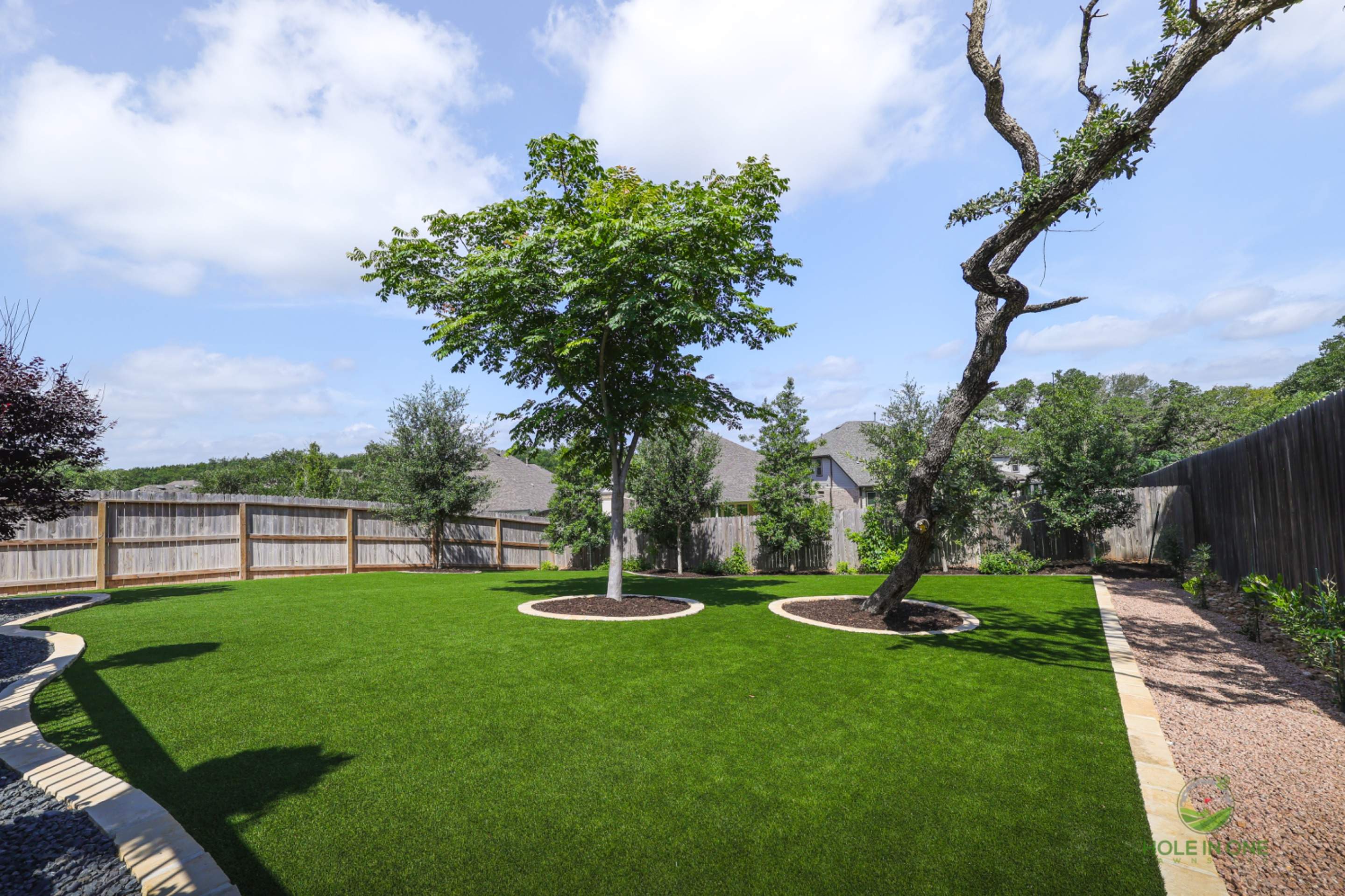 Mustang Oaks, San Antonio TX by Hole In One Lawns, LLC