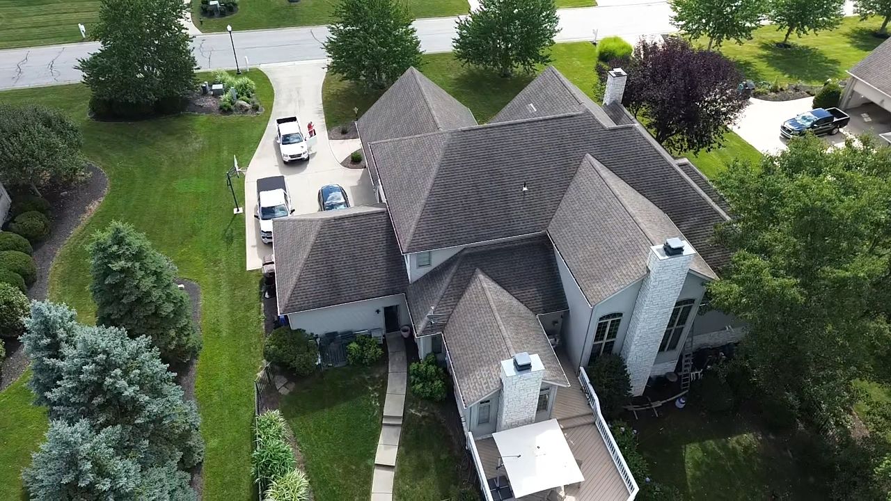 ATLAS PINNACLE COLOR: WEATHERED WOOD by Eagle Eye Roofing