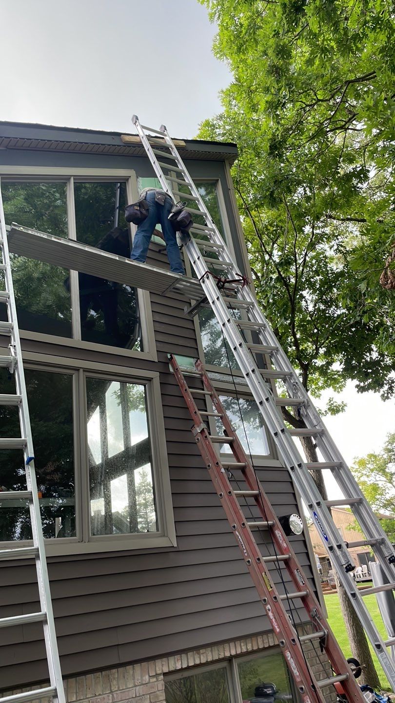 Siding Replacement using Certainteed Monogram D5 by 180 Contractors