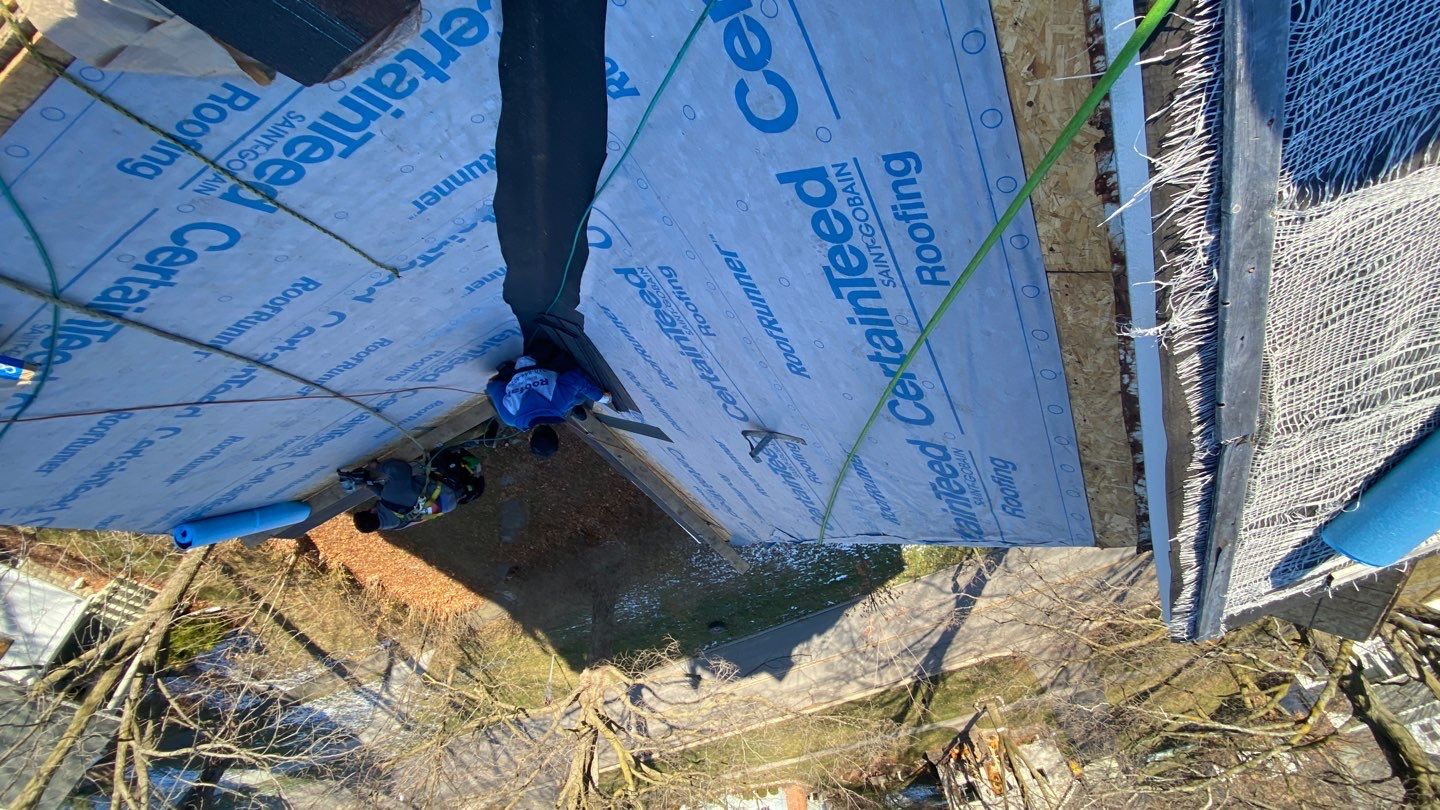 Roof Replacement using CertainTeed Landmark by 180 Contractors