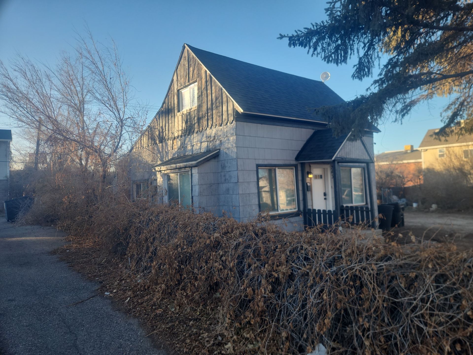 800 West  by Unified Roofing