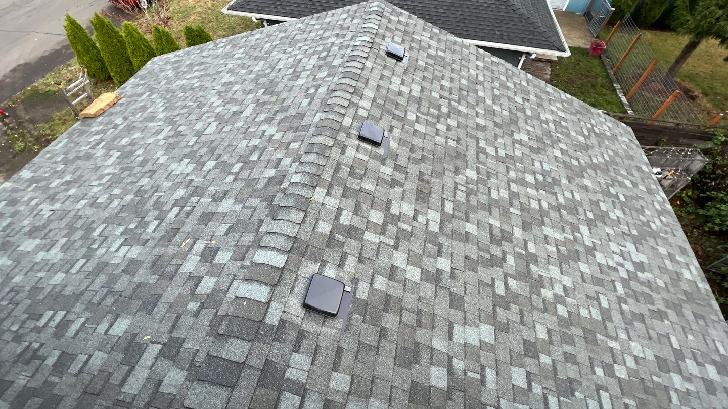 Sierra Gray Shingles by Reimagine Roofing
