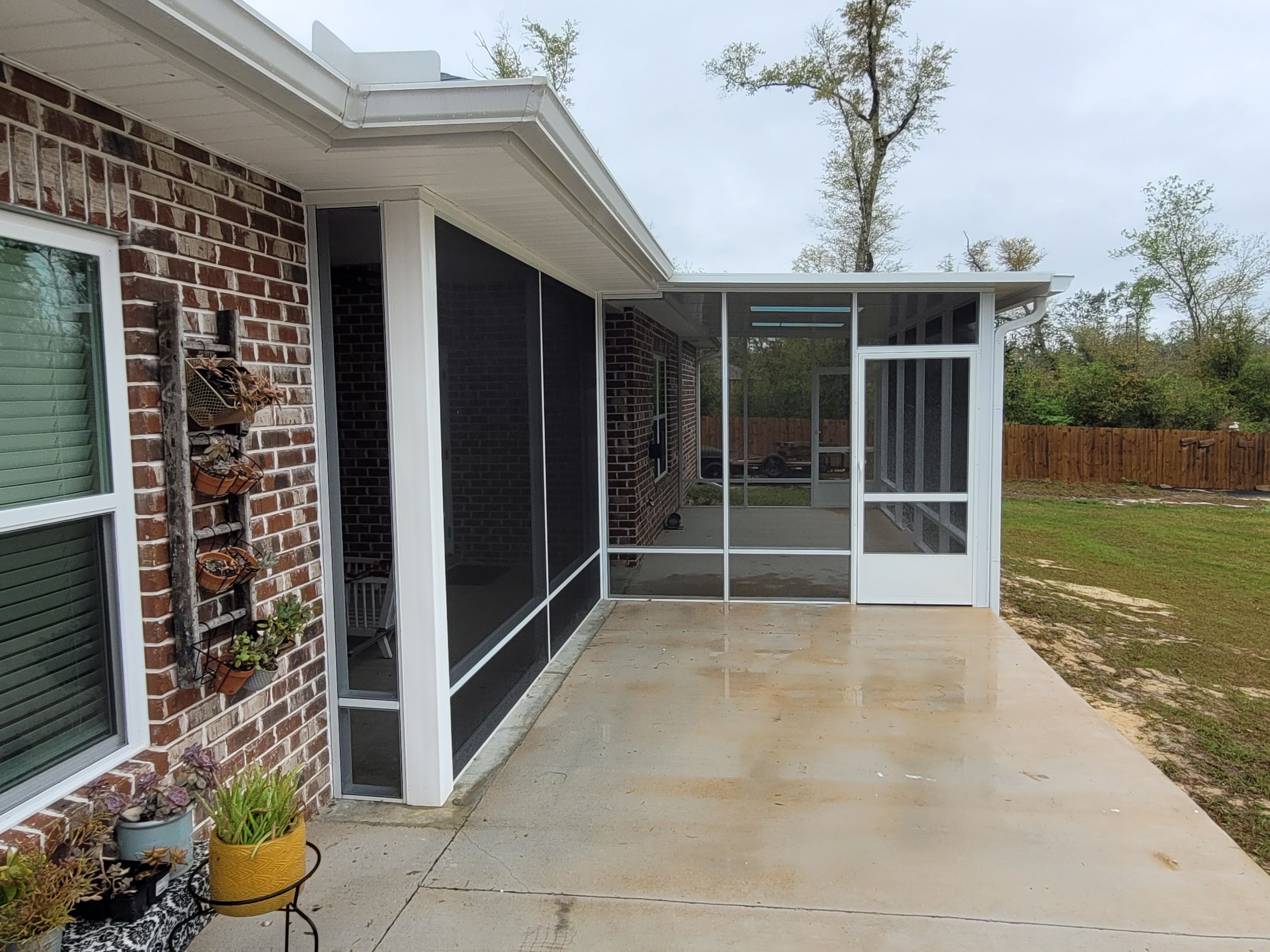 Screen Room w/Sunlight in Southport, FL by Titan Sunrooms
