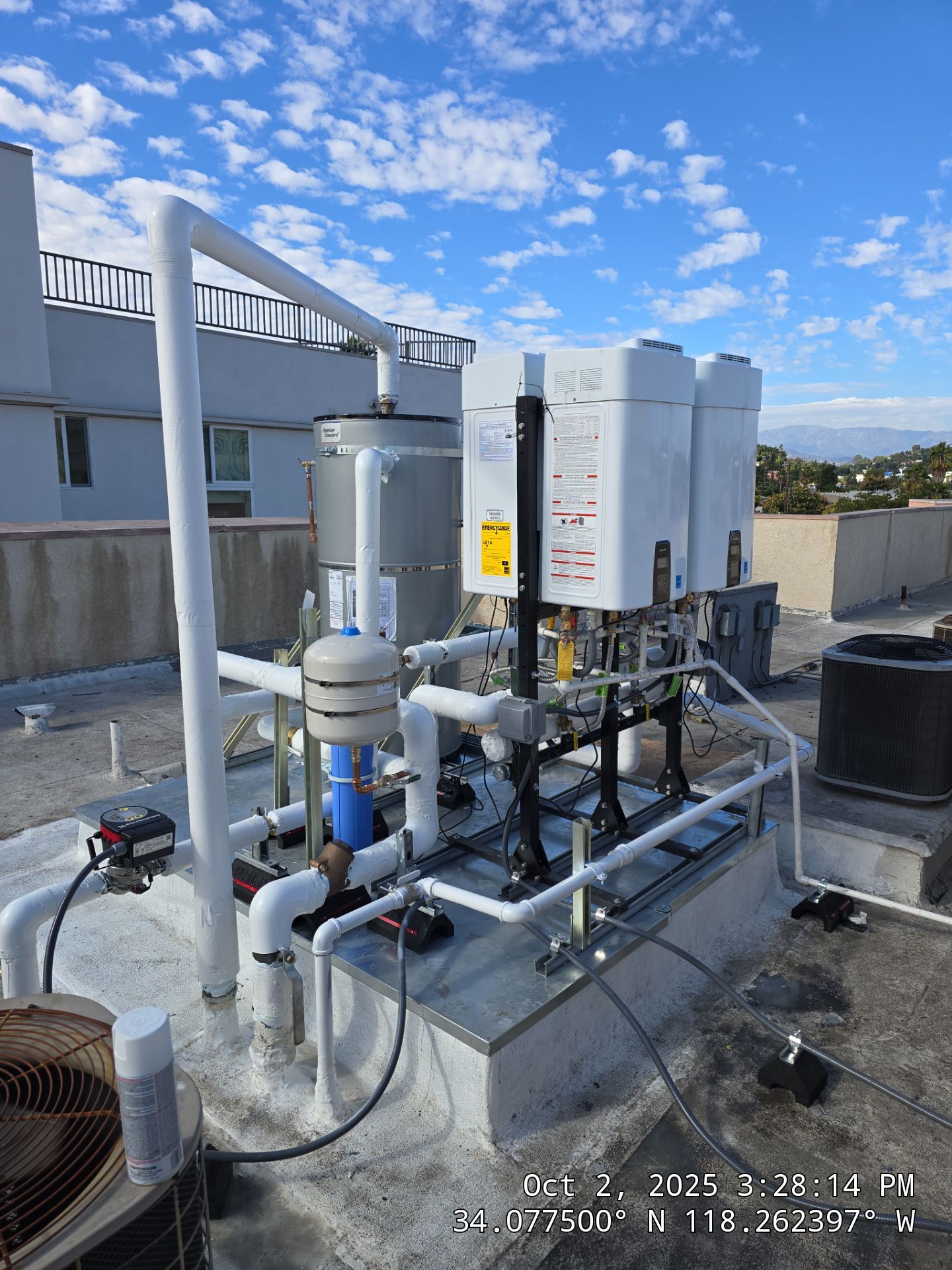 Rooftop Centralized Domestic Hot Water System Installation in Los Angeles by Current Energy