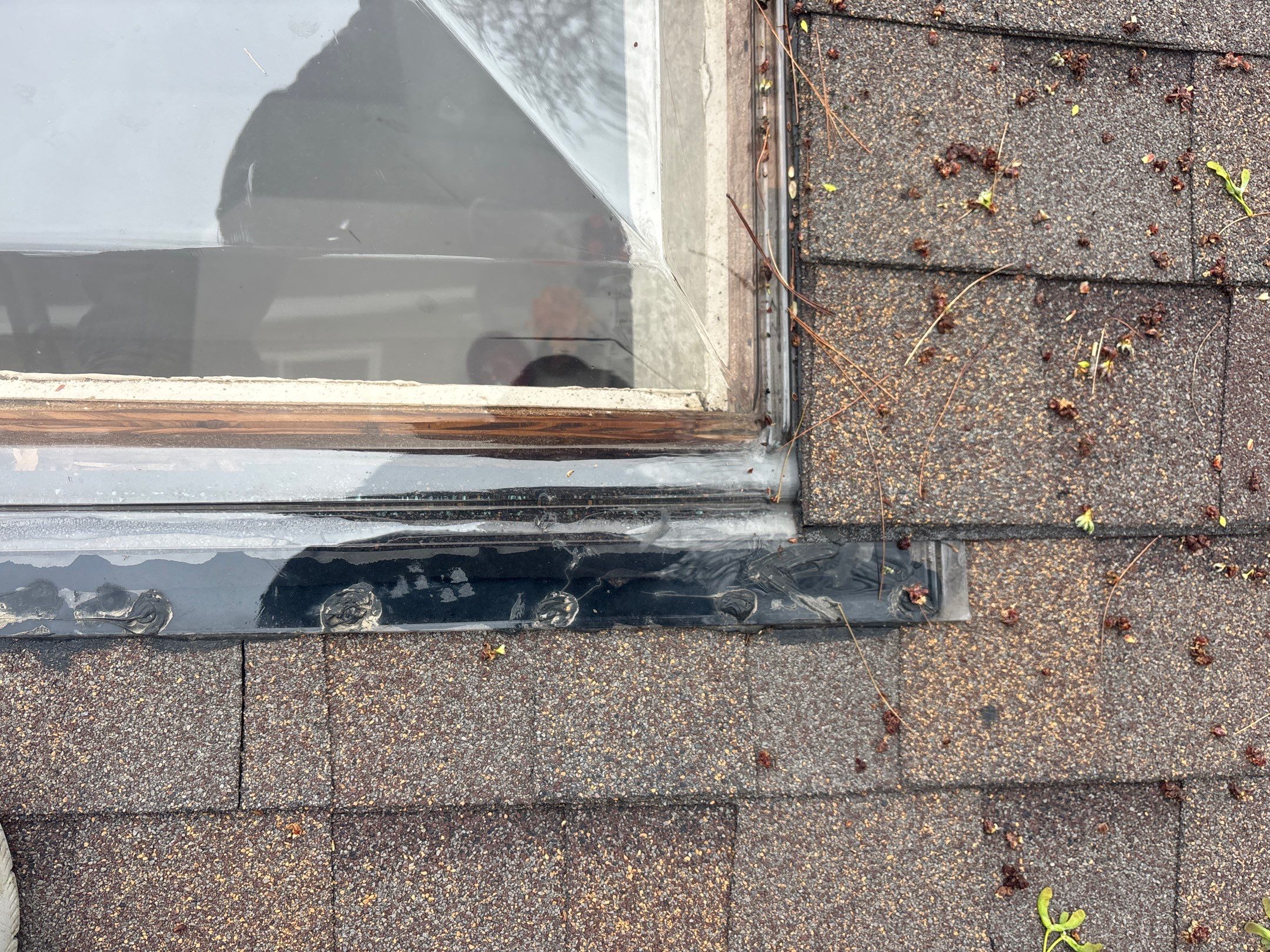 Roof Replacement using Owens Corning Brownwood by 180 Contractors