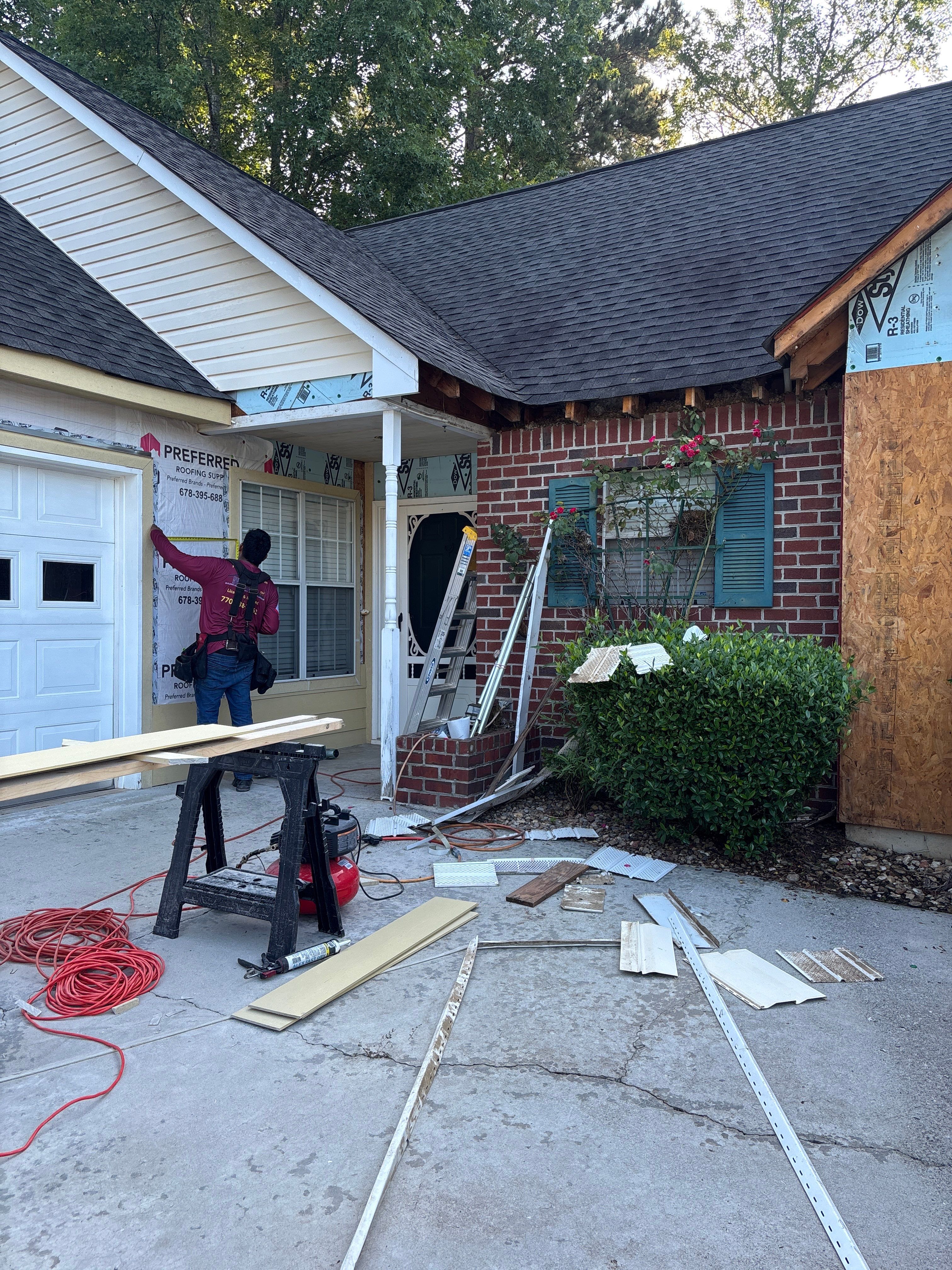 Siding replacement  by Deerfield Roofing LLC
