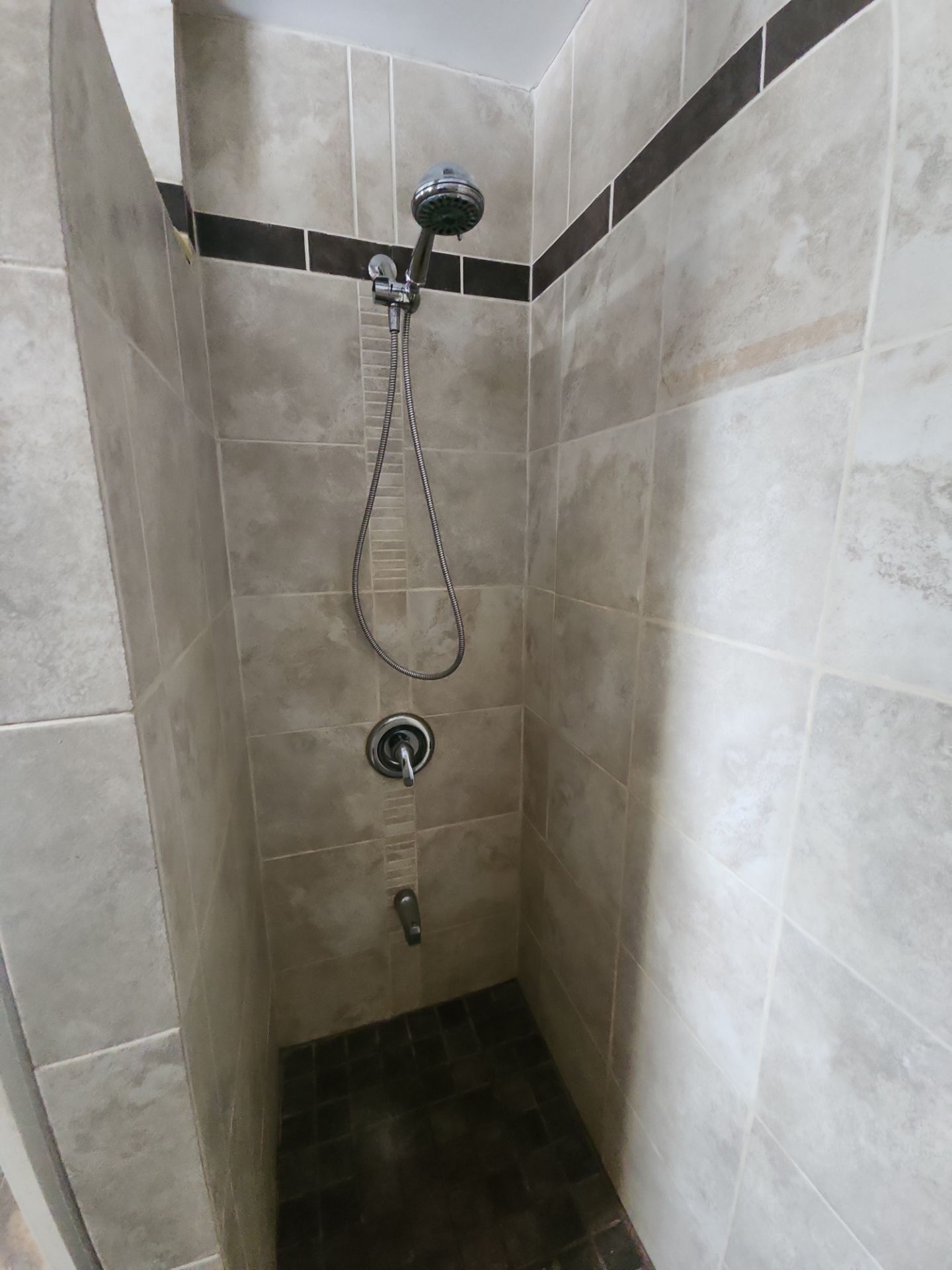 Family Bathroom remodel by Eco-Nature Construction Inc.