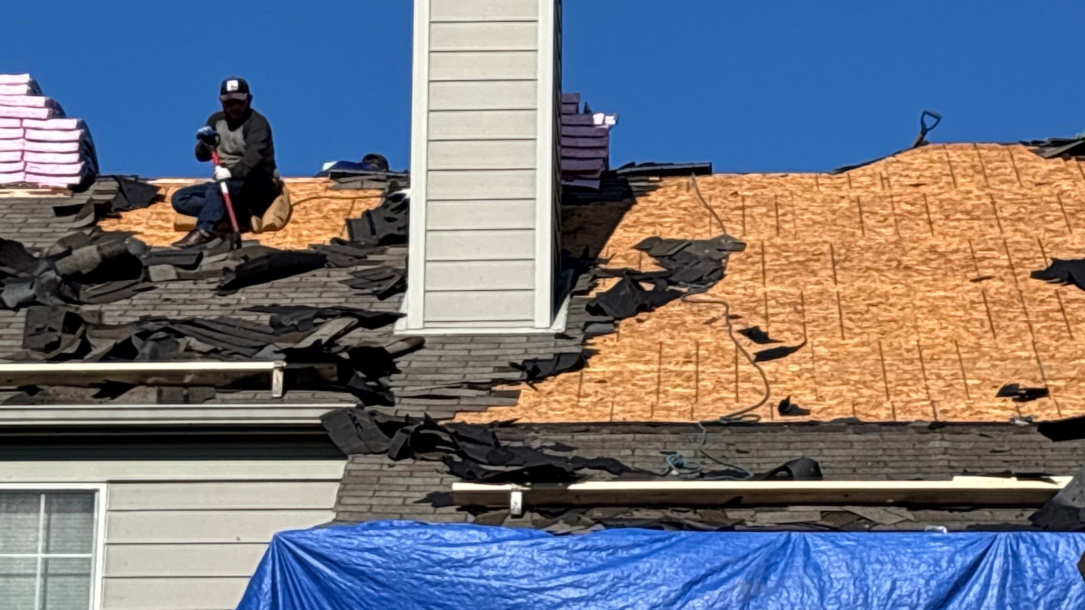 Roof Replacement using Owens Corning Onyx Black by 180 Contractors