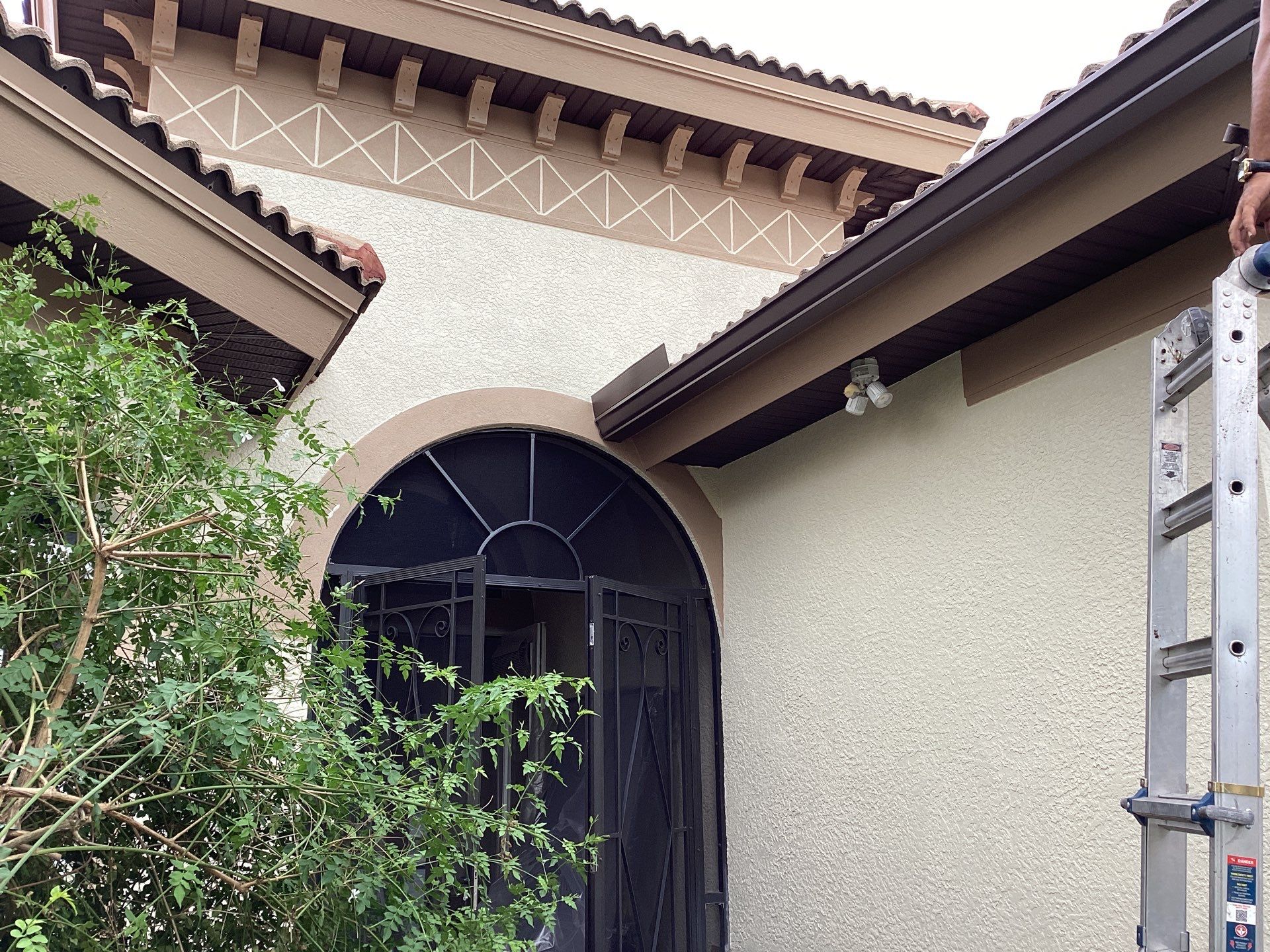 Gutter Inspection and Repair in Naples FL by Gutter Professors