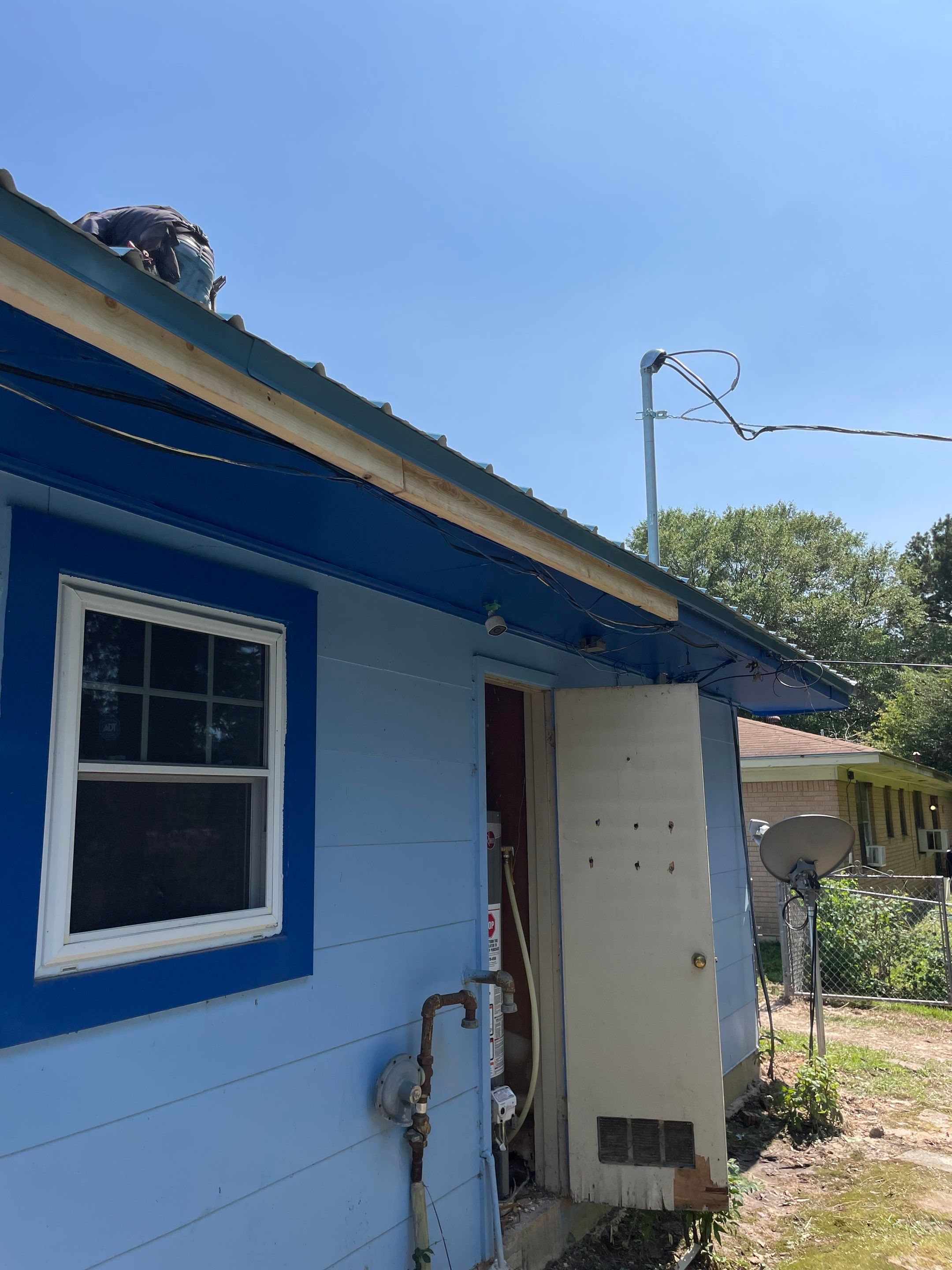 Residential Reroof: 29 GA. Colored Residential Panel by Hostetler Roofing