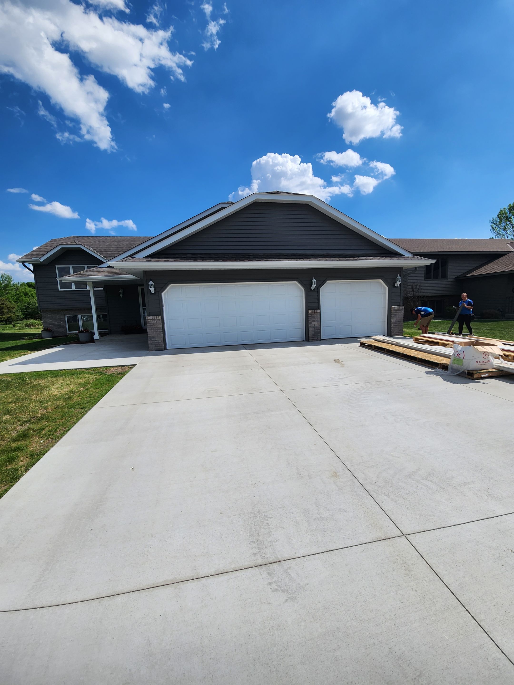 Project in Sartell by CoMitted 365 Roofing & Exteriors 