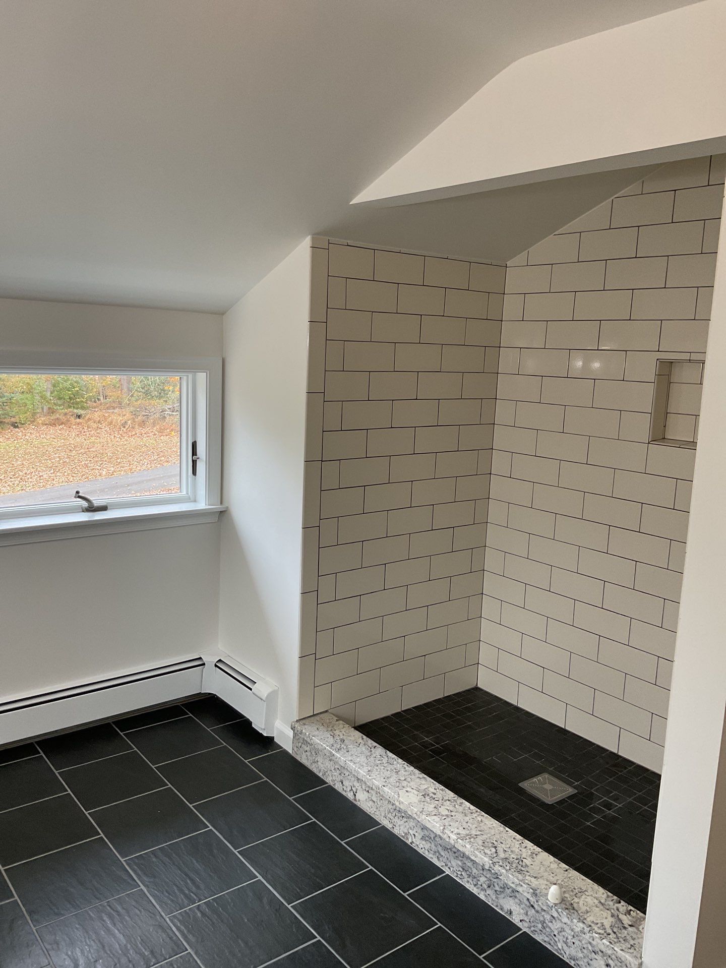 Full Interior Transformation in Media by Groovy Hues