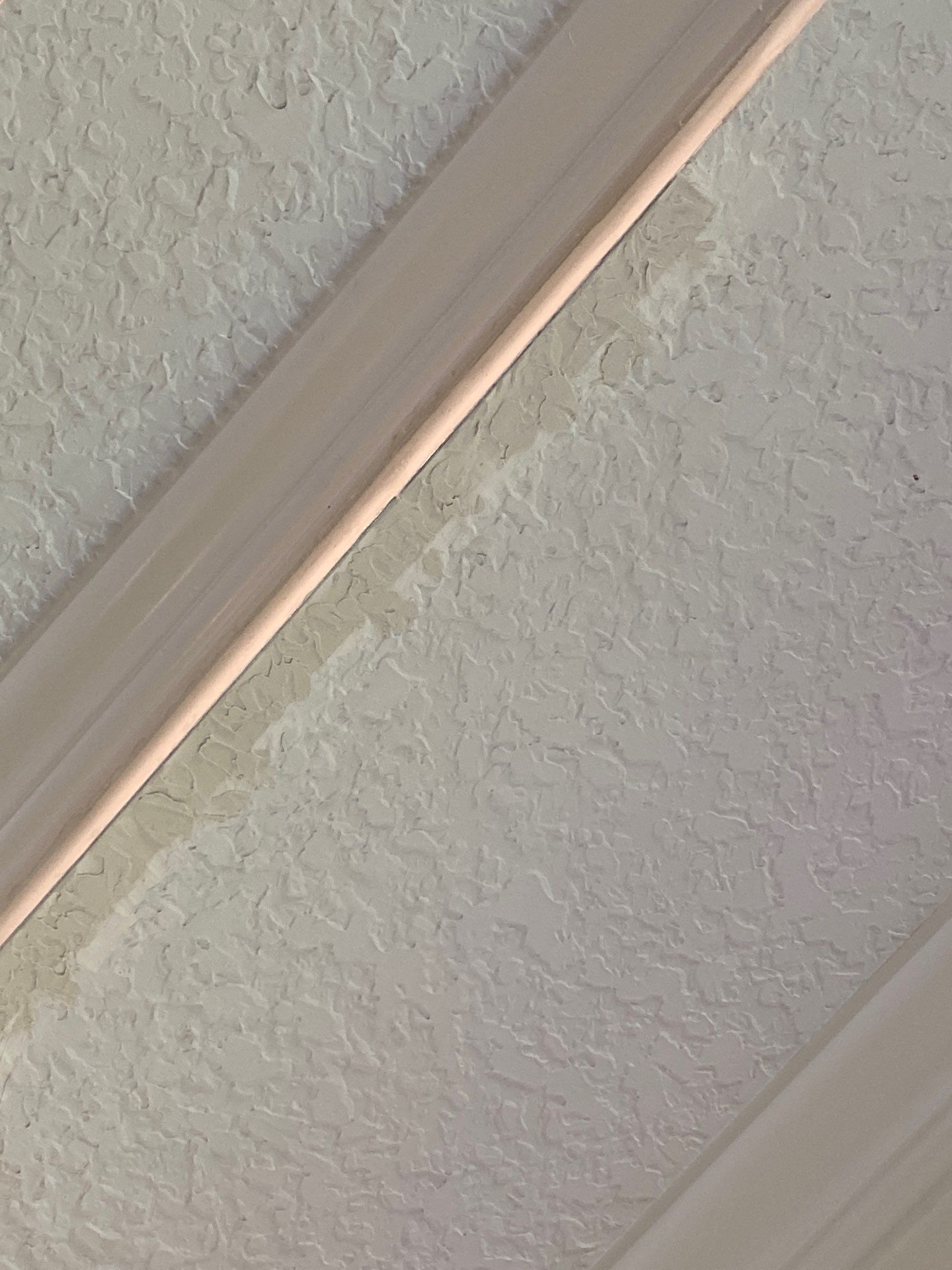 Drywall Repair by Axtra Hand