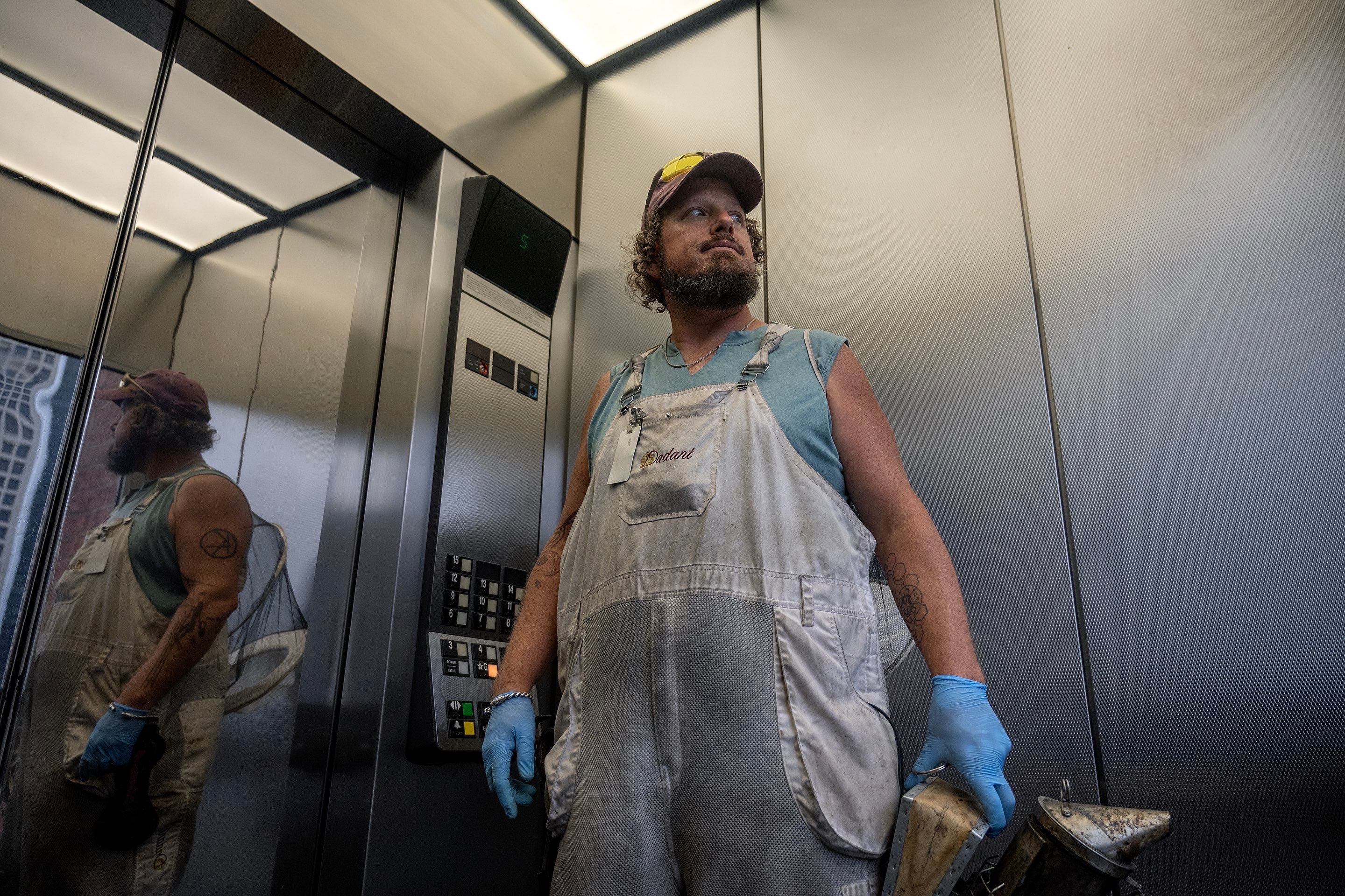 Urban Beekeeping in Dallas by Rockwall Honey Bee Company